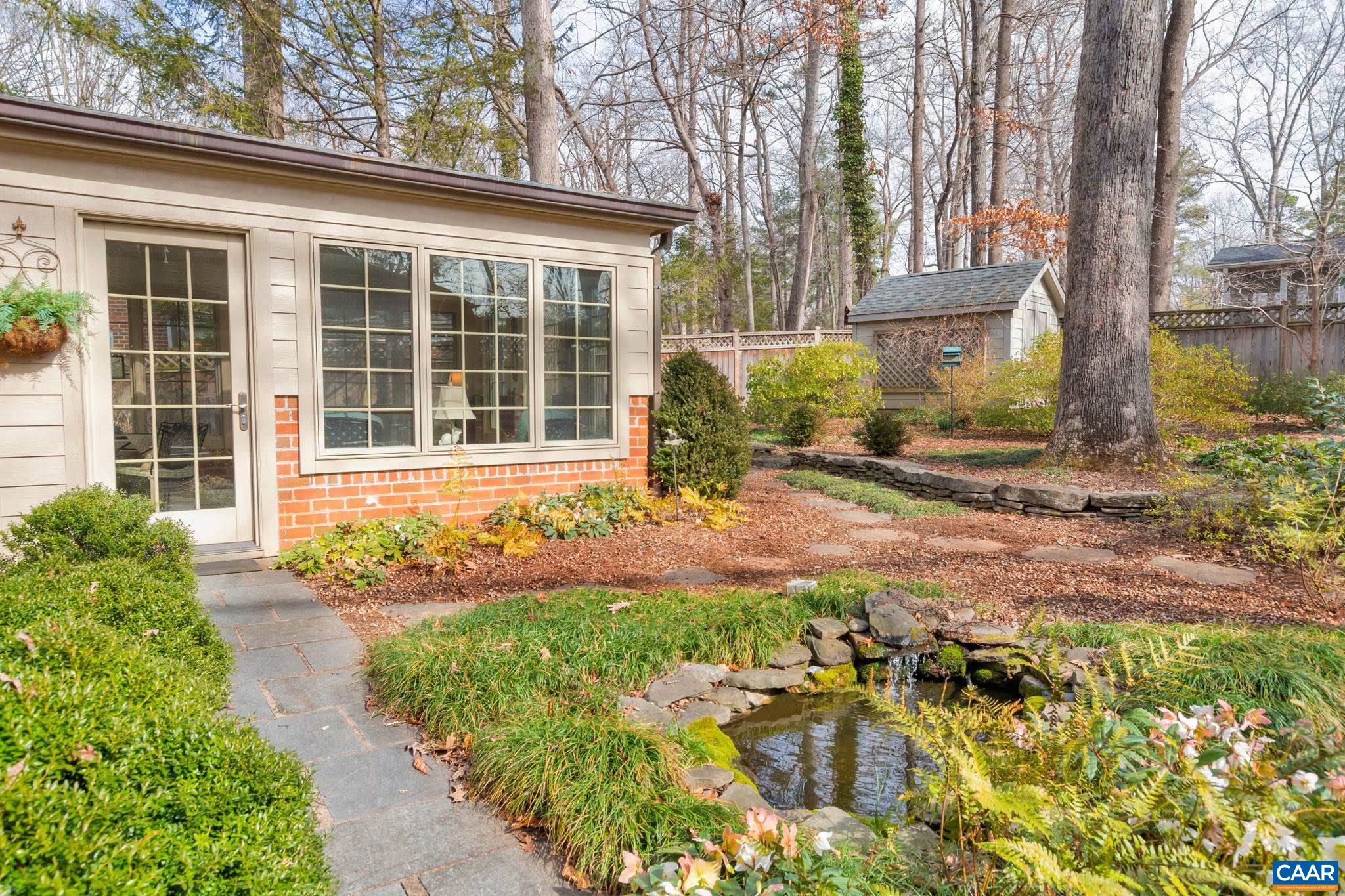 1600 CONCORD DR