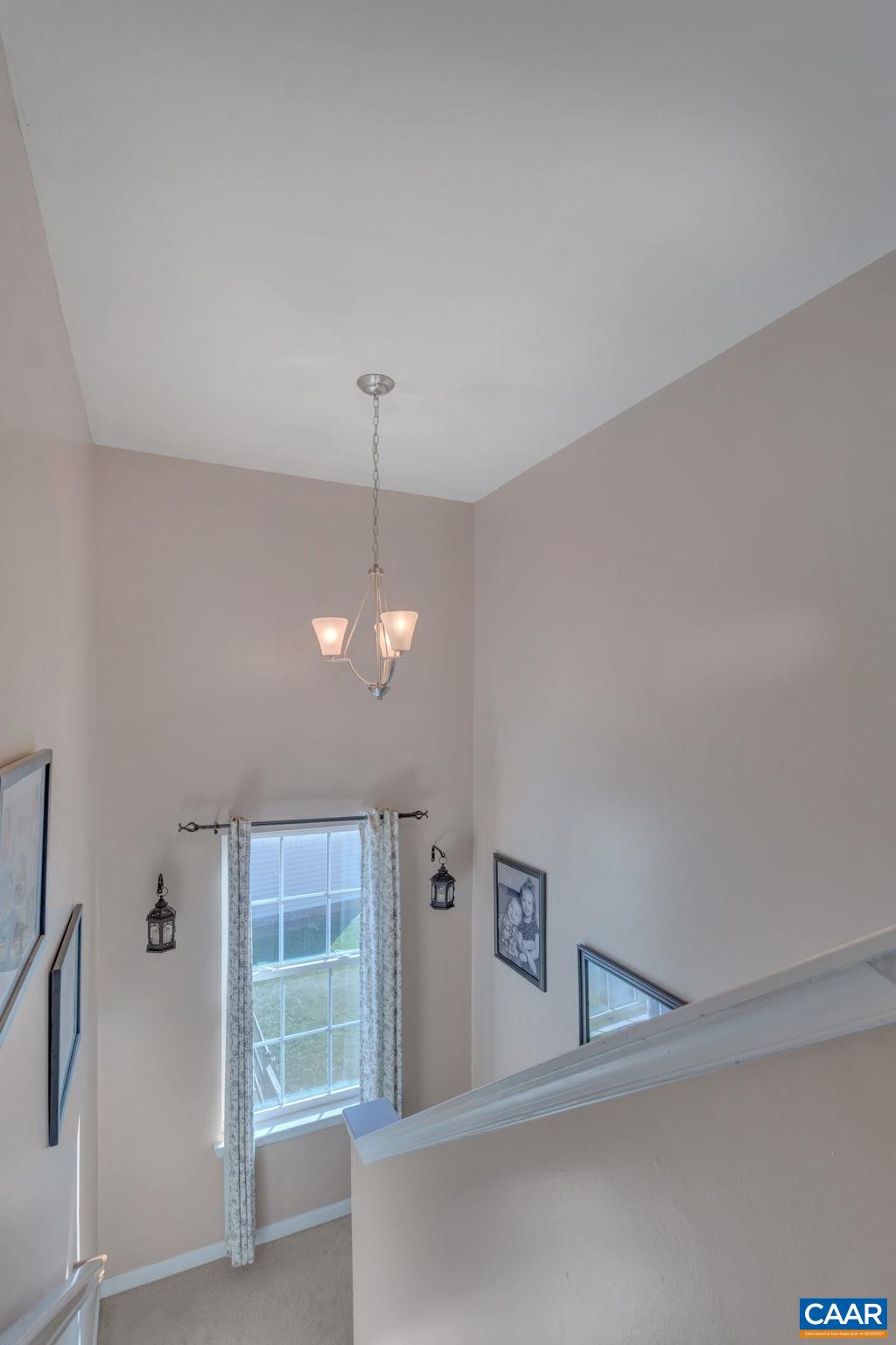 2216 KENDALL CT