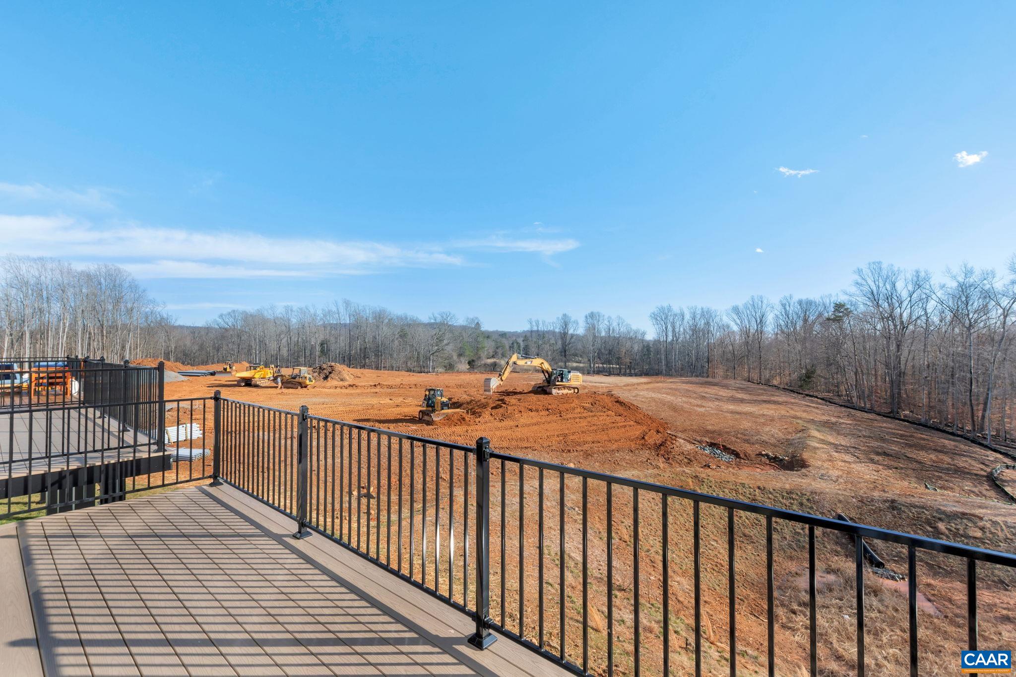 2266 FOWLER CIR