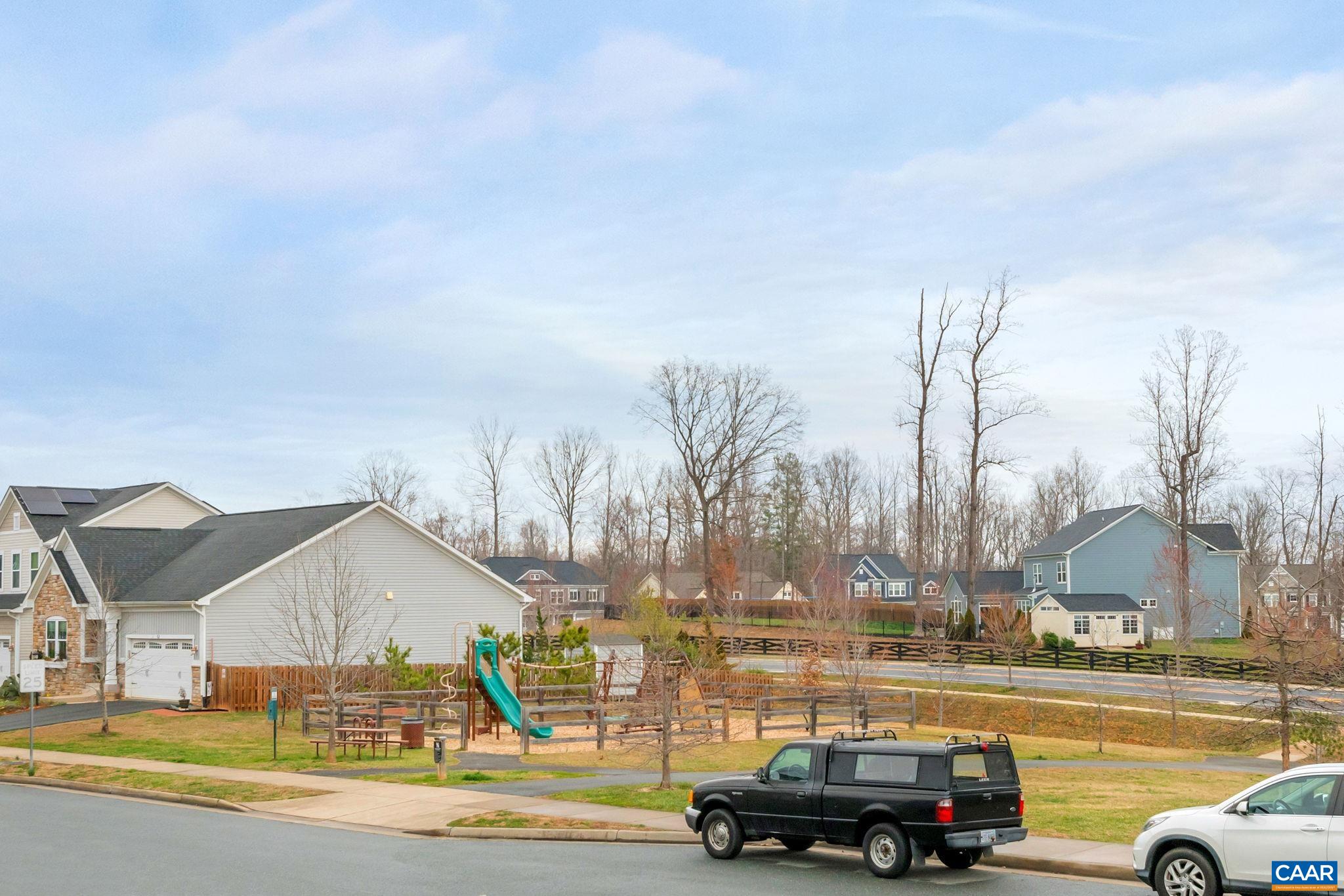5543 SUMMERDEAN RD