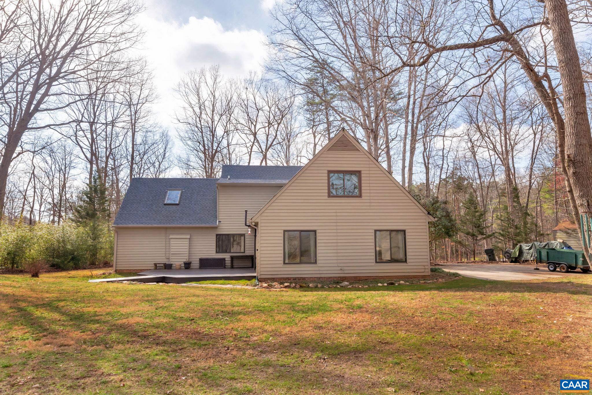 920 QUAIL RIDGE CIR