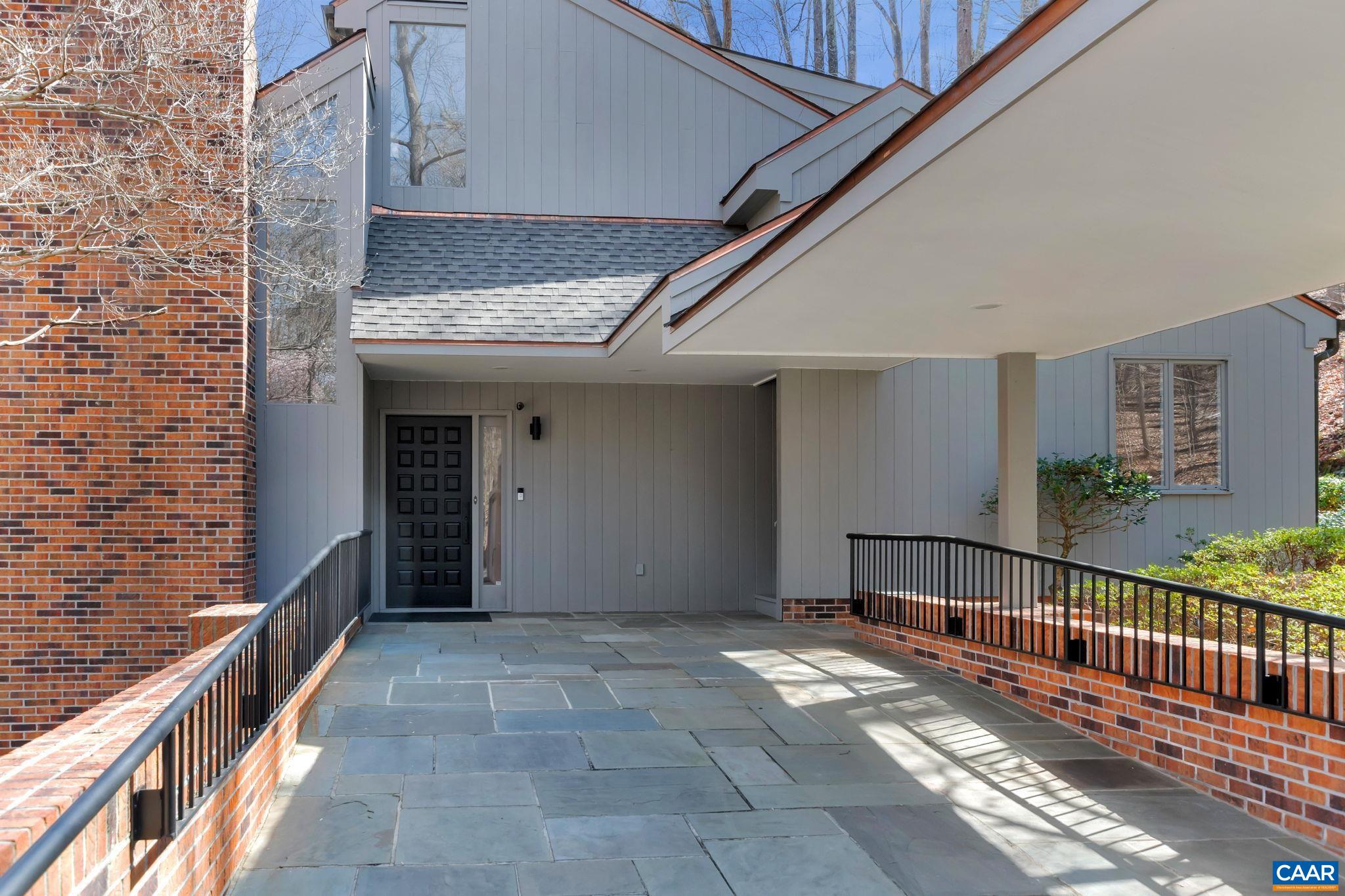 105 ROWLEDGE PL