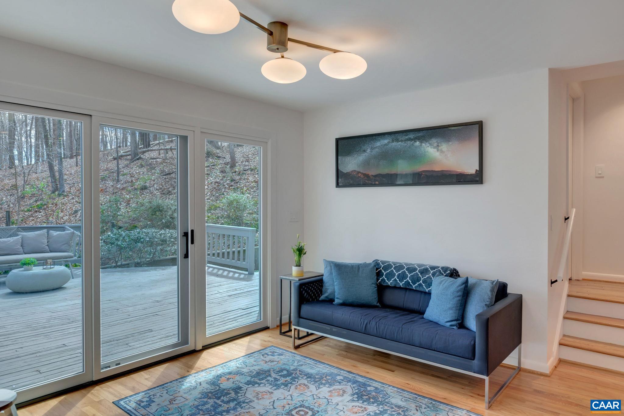 105 ROWLEDGE PL