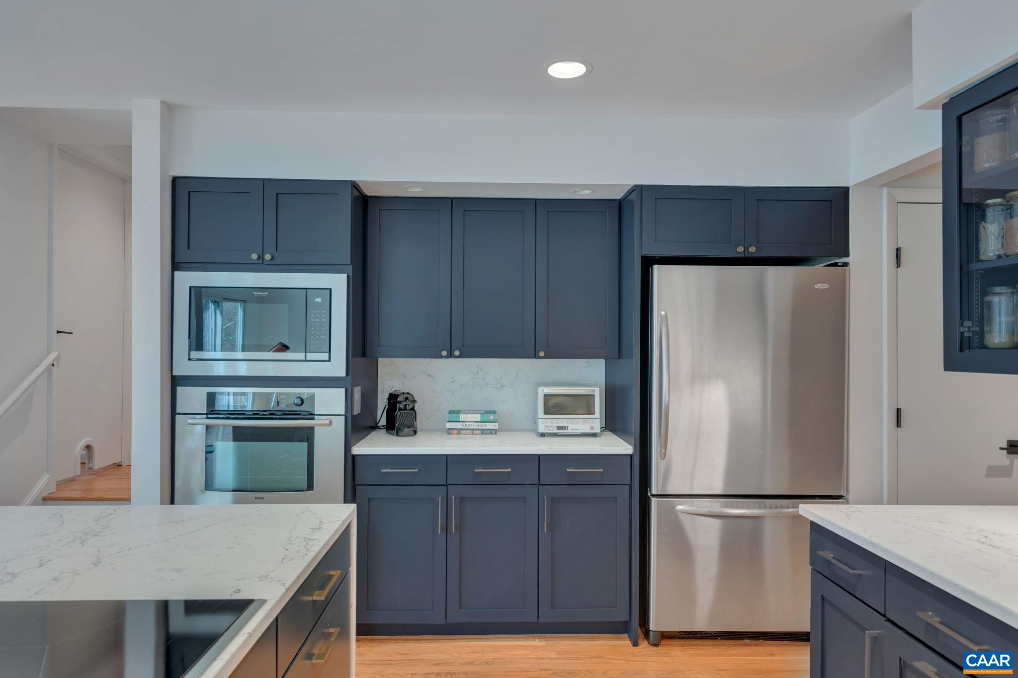 105 ROWLEDGE PL