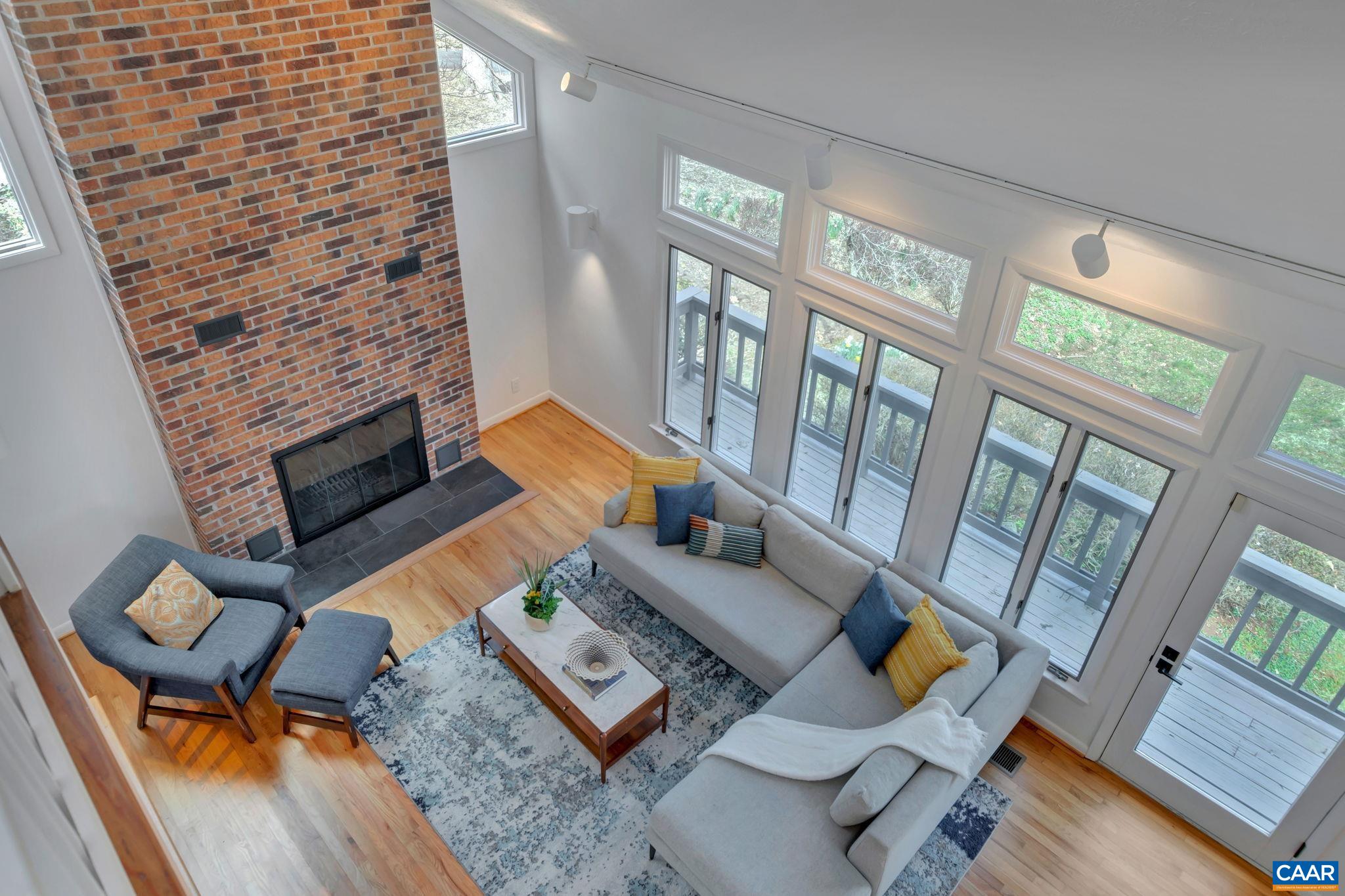 105 ROWLEDGE PL