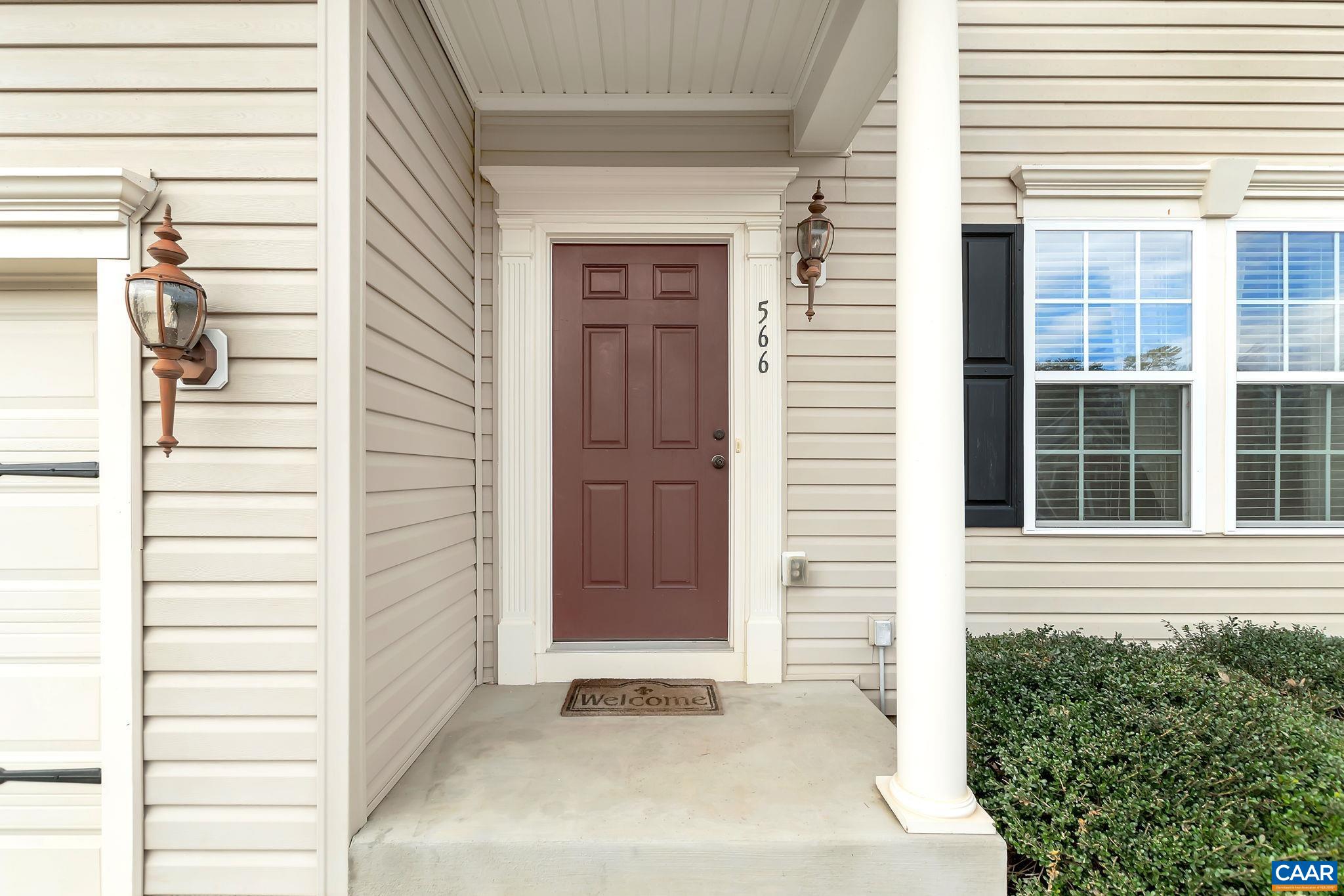 566 JUSTIN DR