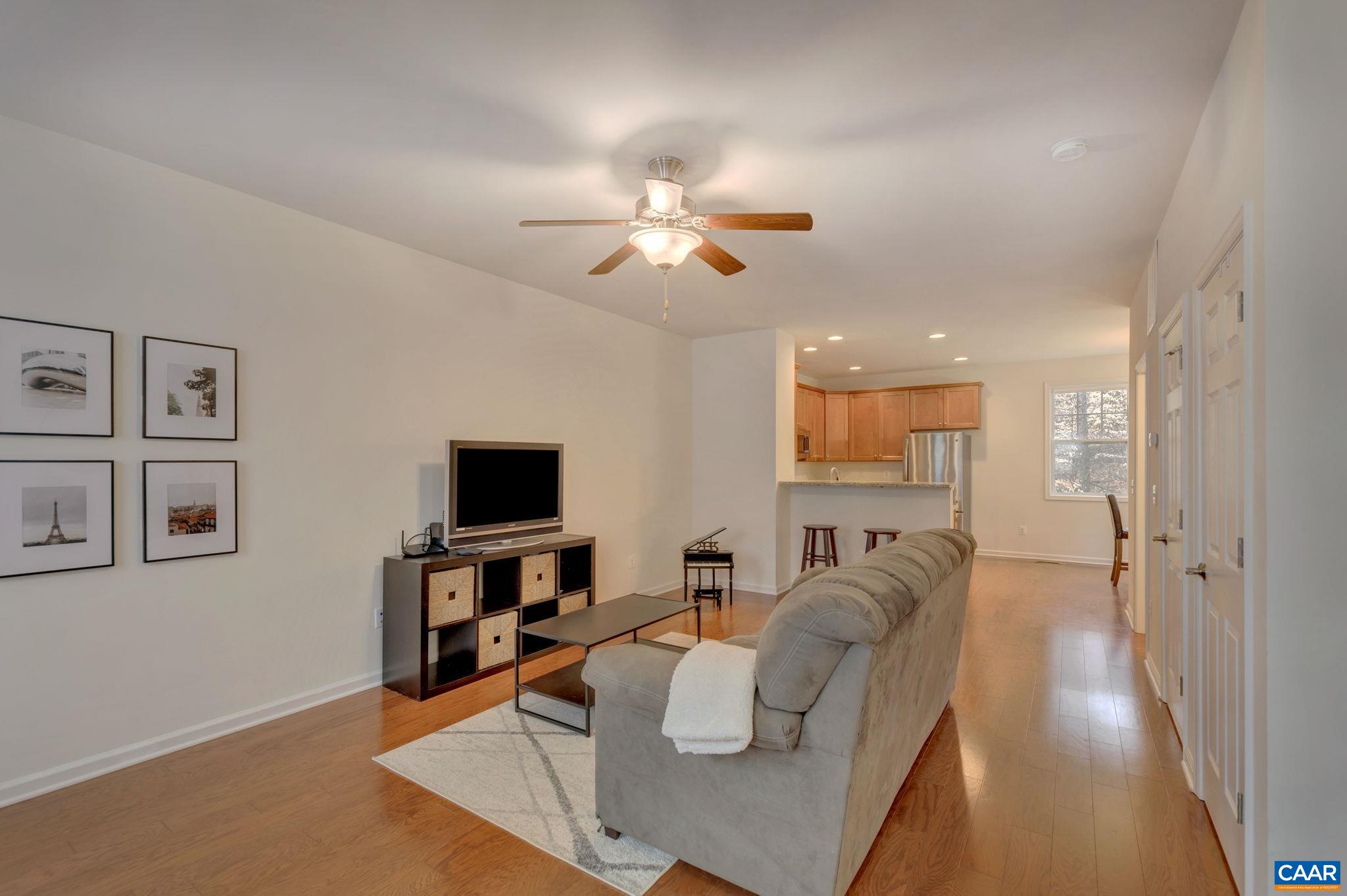 131 LONGWOOD DR