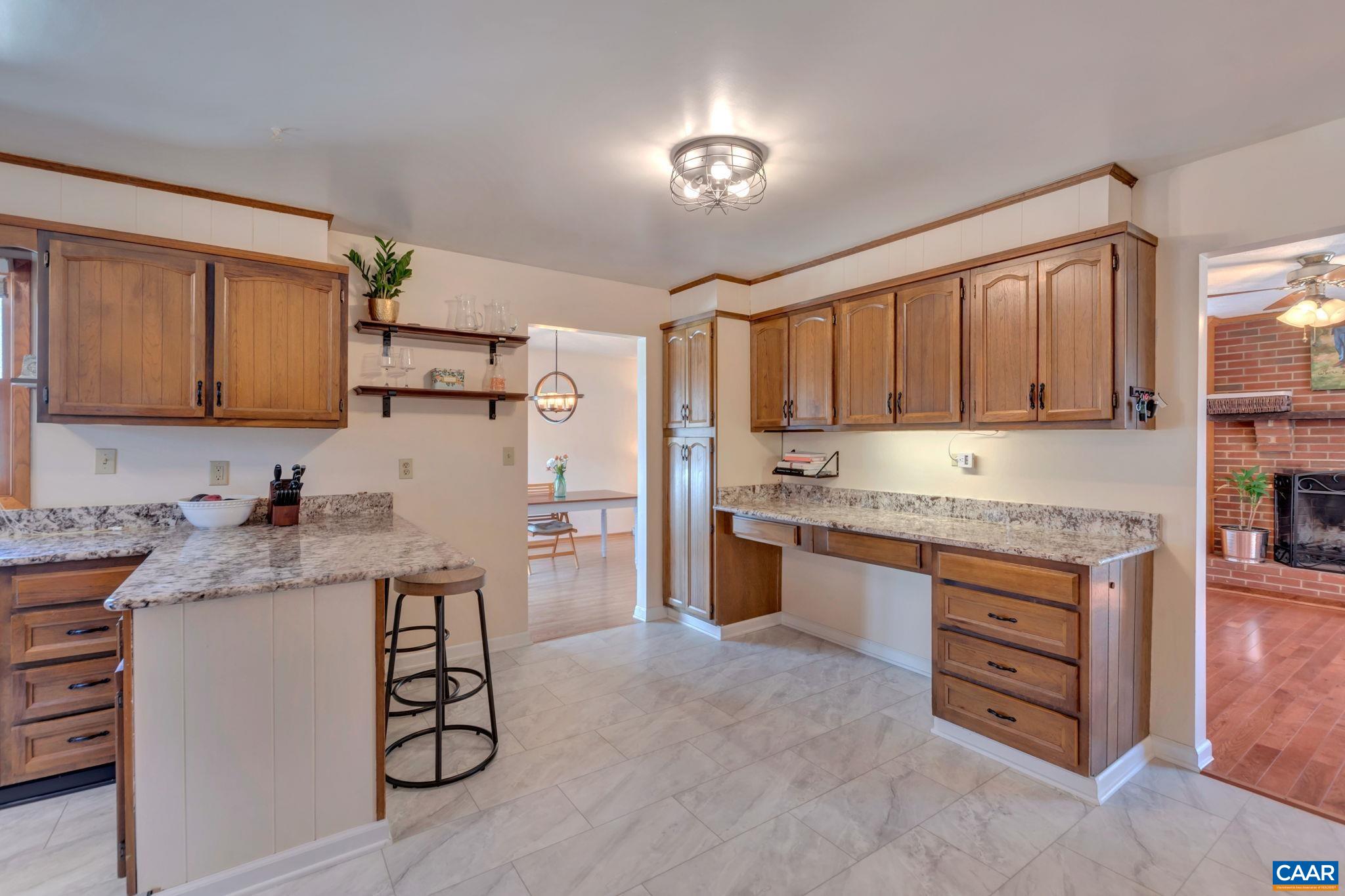 49 STONEWALL RD