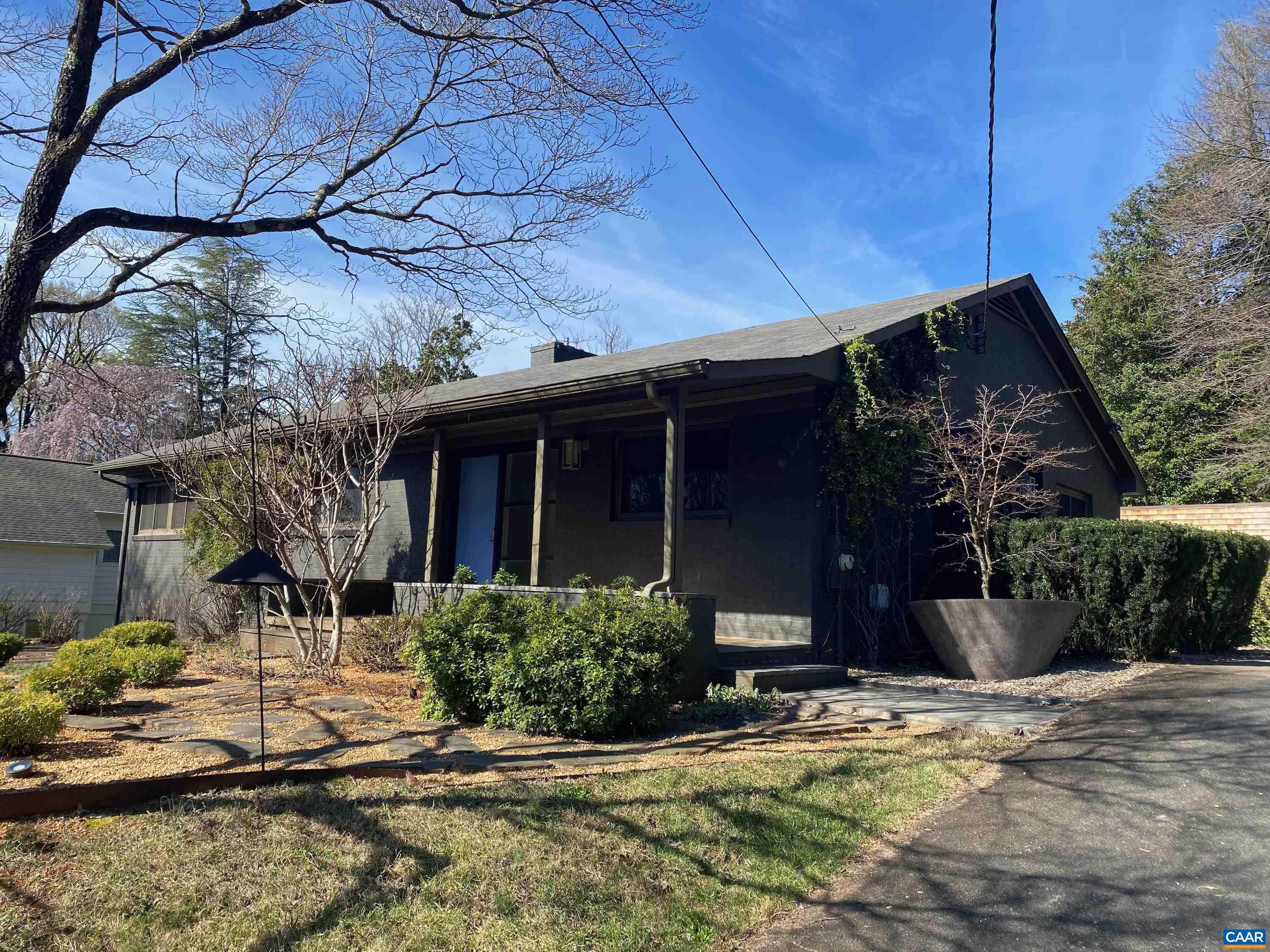 1717 MEADOWBROOK HEIGHTS RD