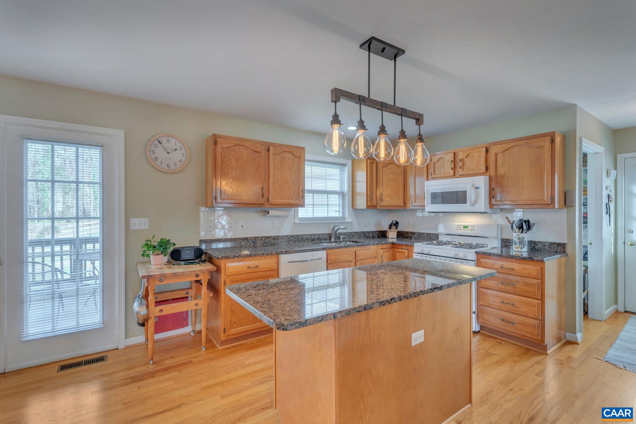 182 GOLDENROD CT