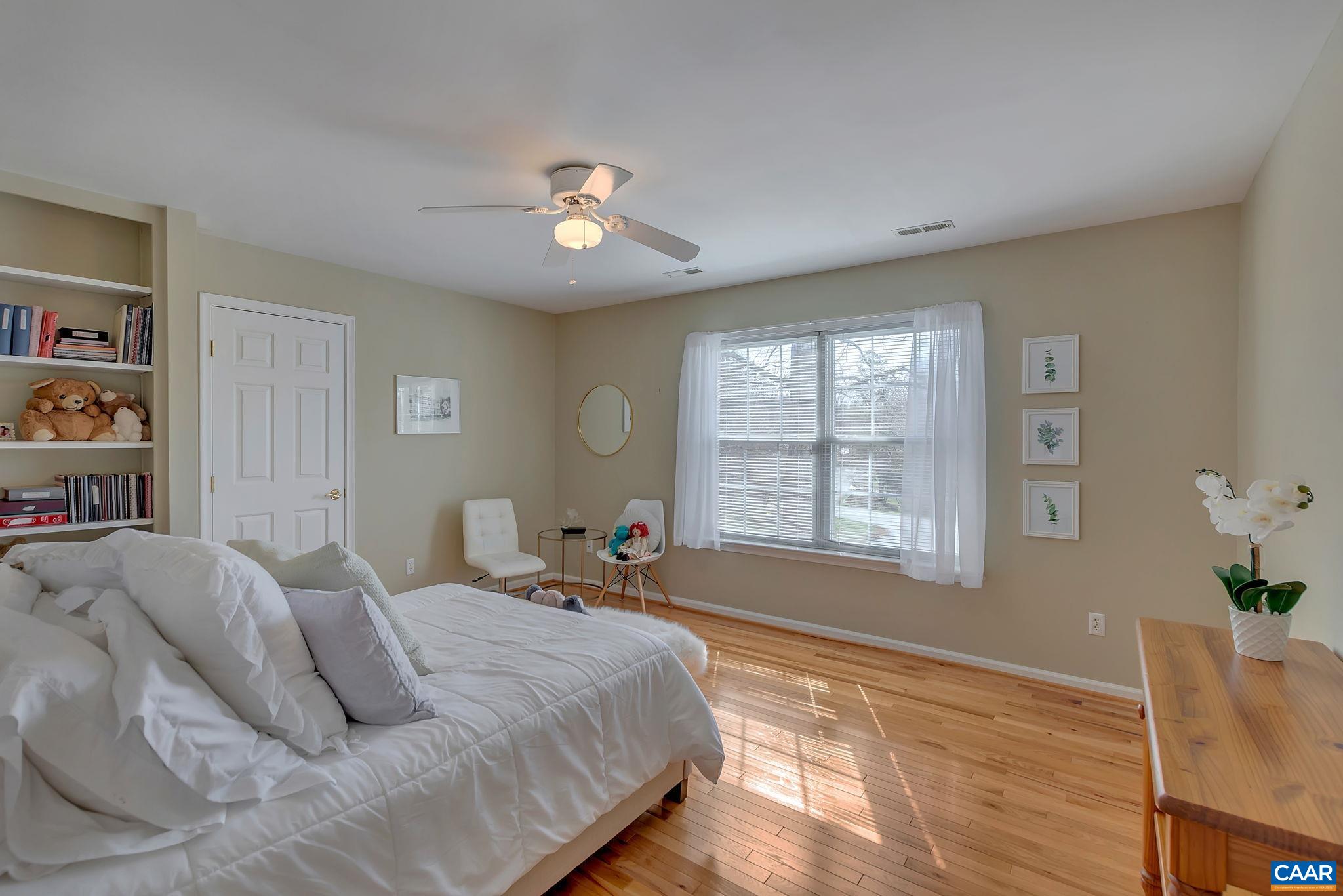 182 GOLDENROD CT