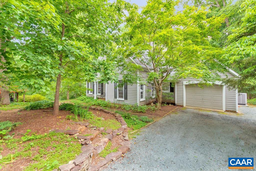 1485 STONEY CREEK DR