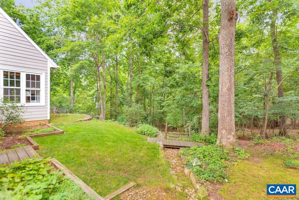 1485 STONEY CREEK DR