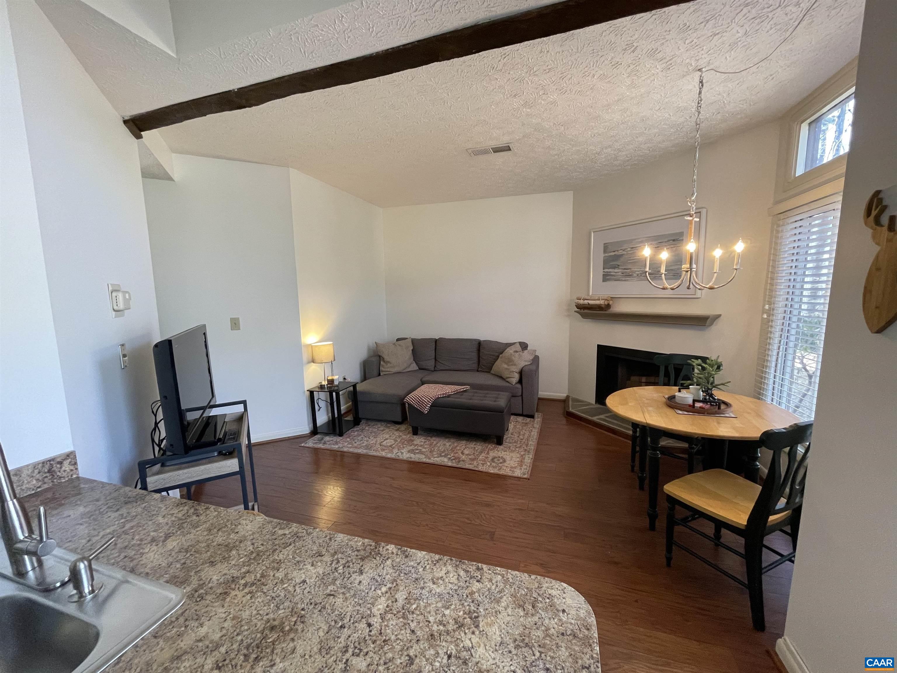 758 LAURELWOOD CONDOS Unit: 758