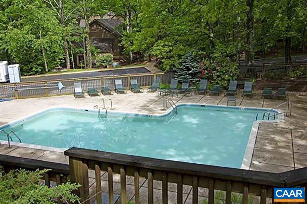 758 LAURELWOOD CONDOS Unit: 758