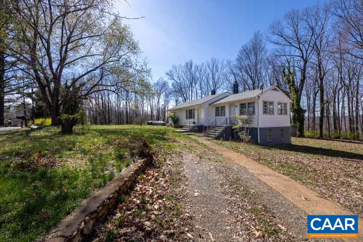 8130 OLD GREEN MOUNTAIN RD
