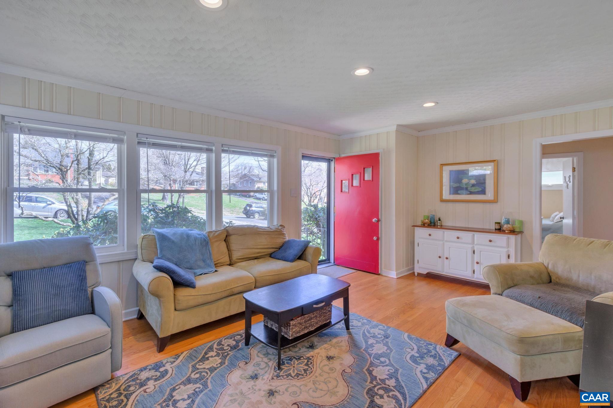 626 WATSON AVE