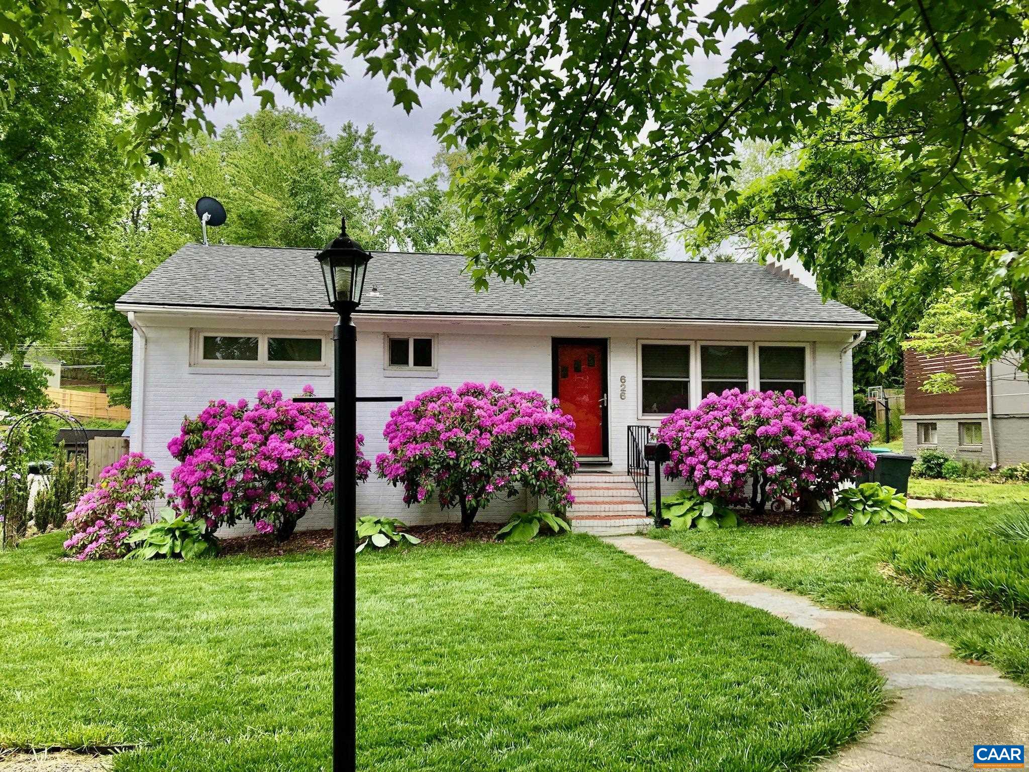 626 WATSON AVE