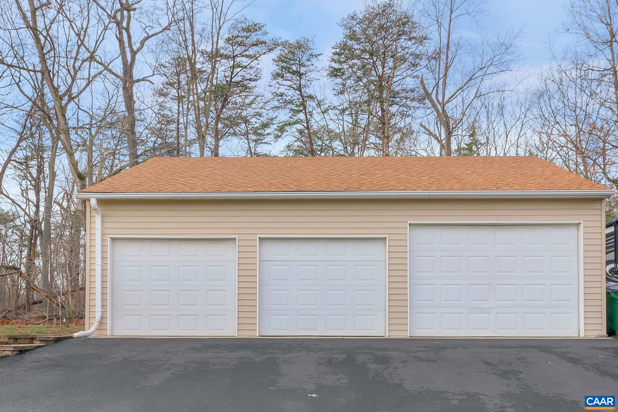4197 HUFF HOLLOW RD