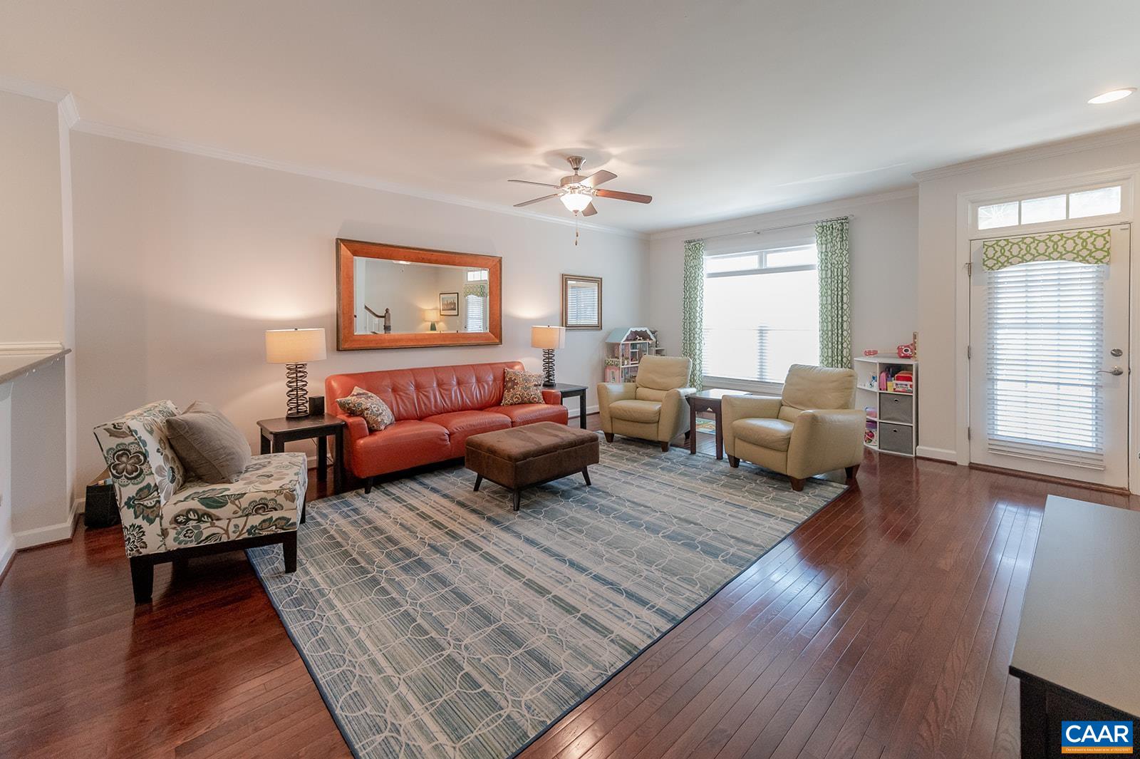 2304 WHITTINGTON DR