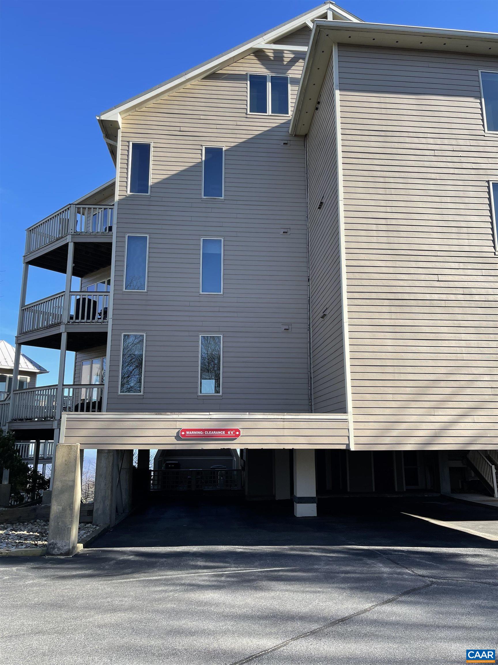 1818 HIGH RIDGE CT CONDOS