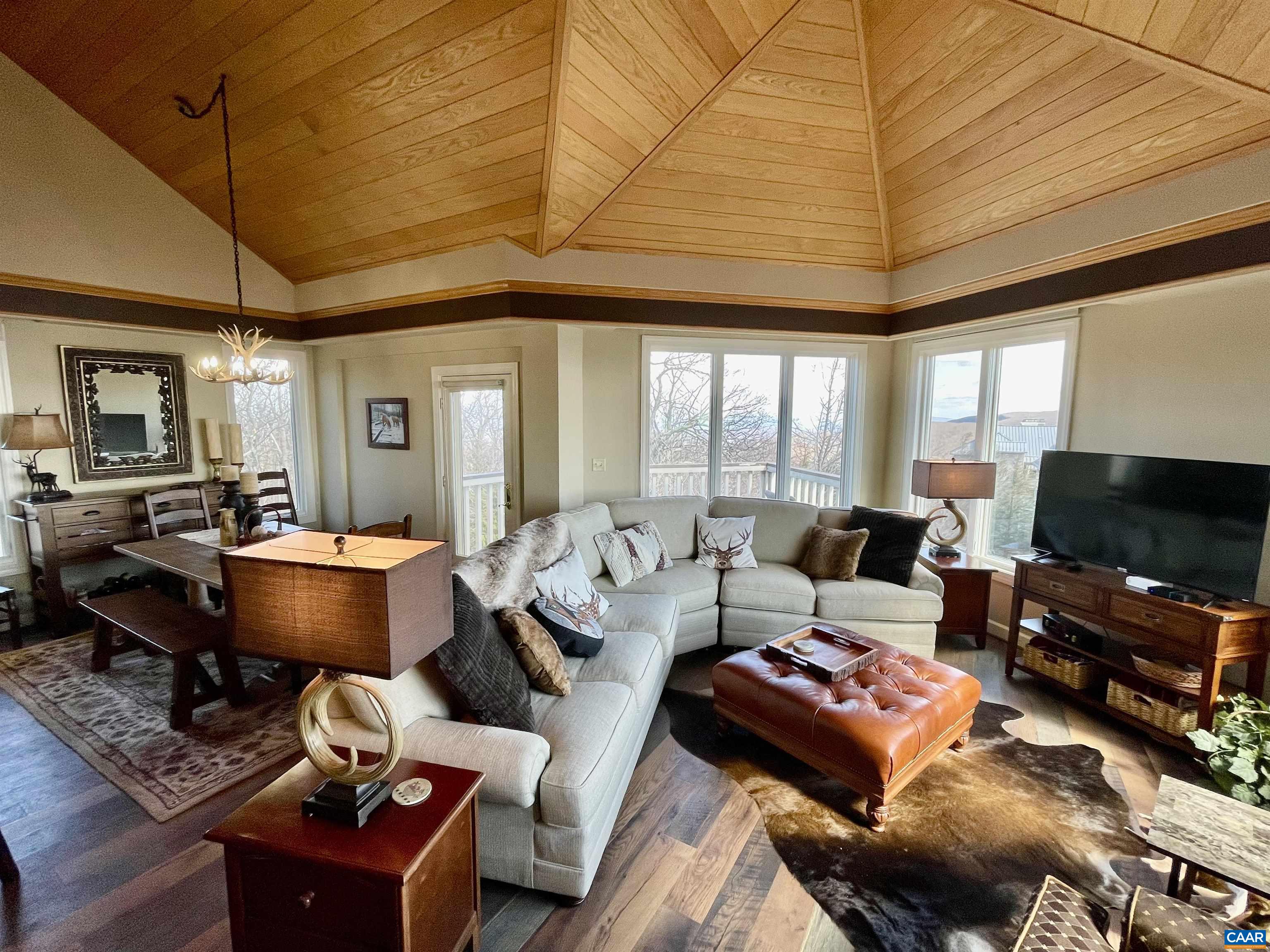 1818 HIGH RIDGE CT CONDOS