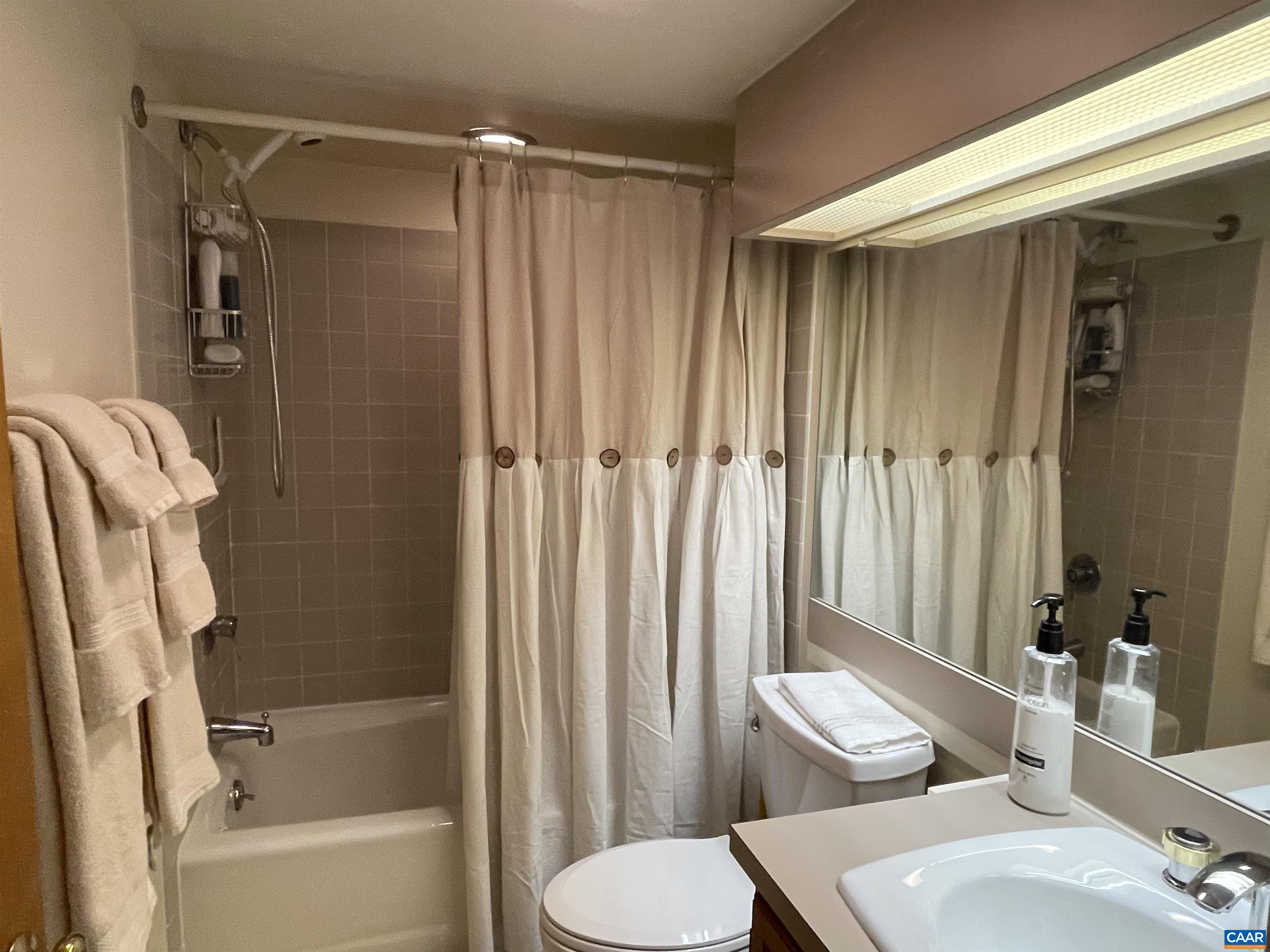 1818 HIGH RIDGE CT CONDOS