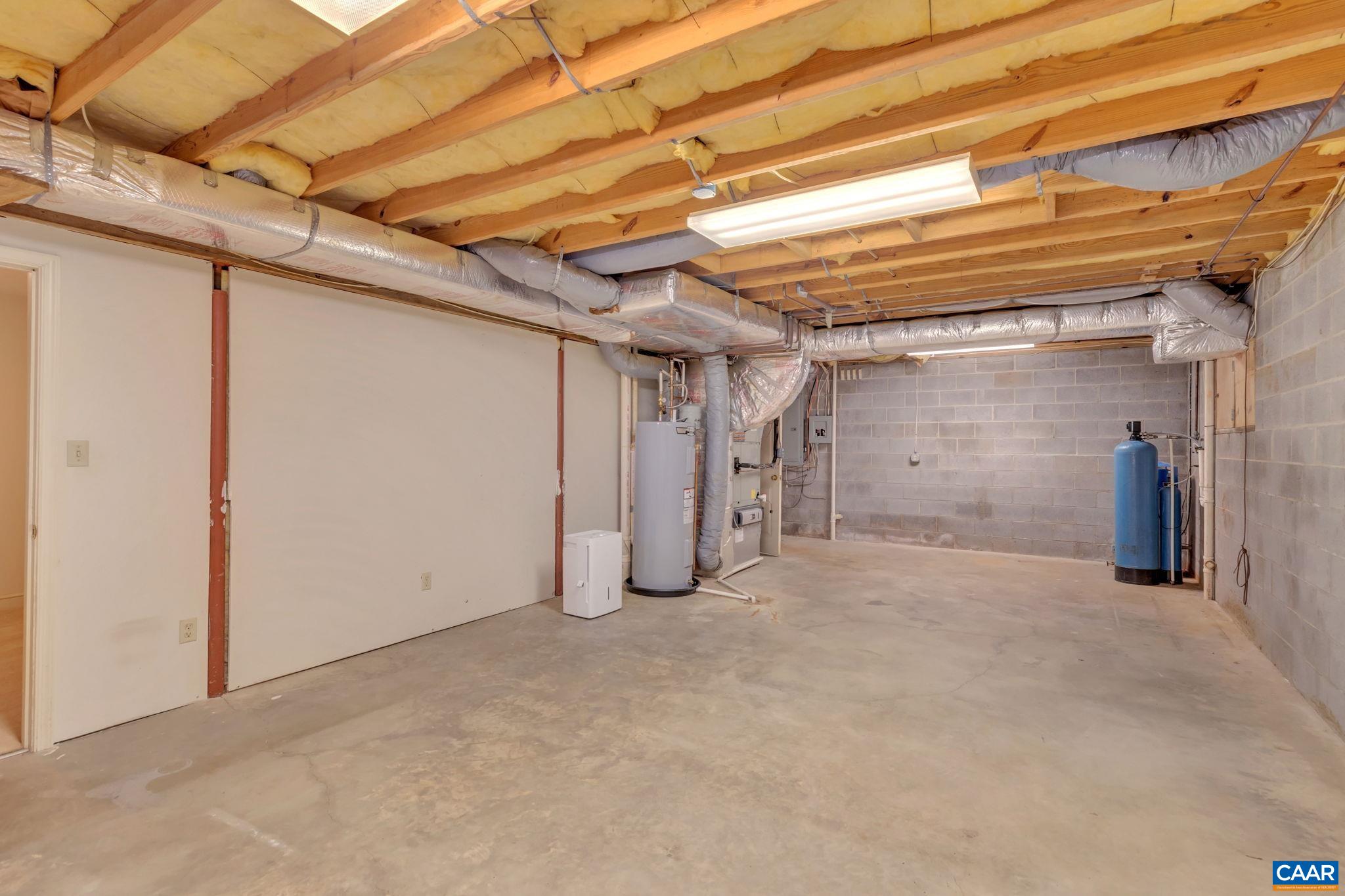 630 PLANTATION CT