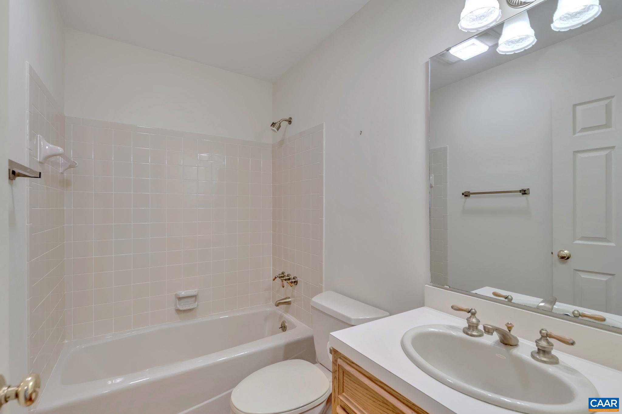 630 PLANTATION CT