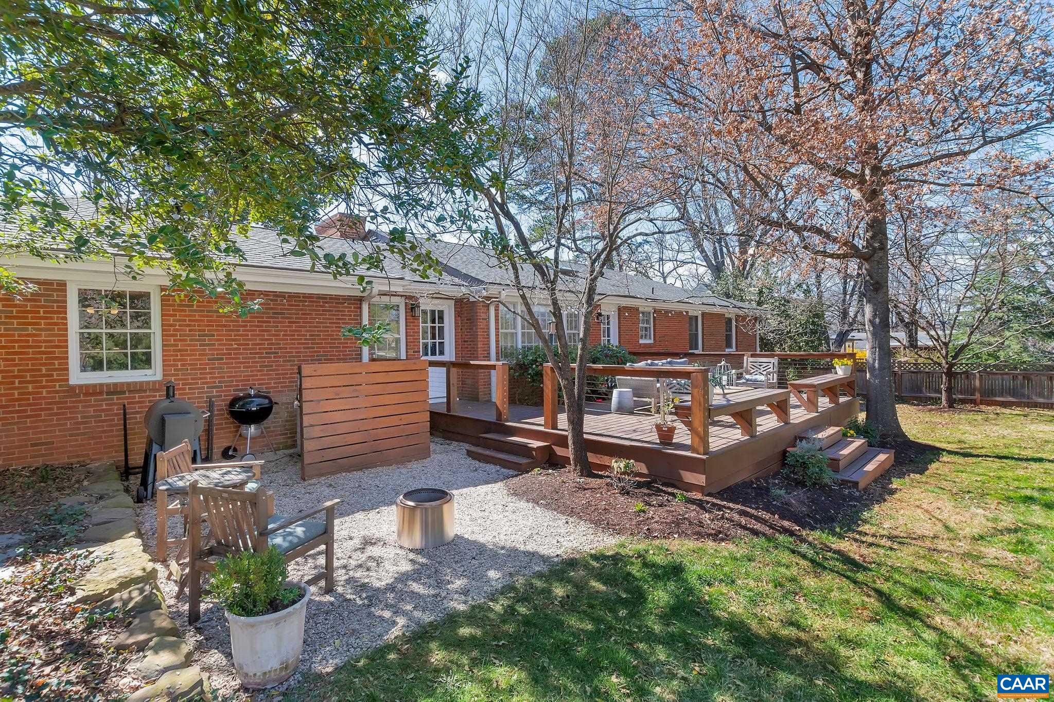 1715 KING MOUNTAIN RD