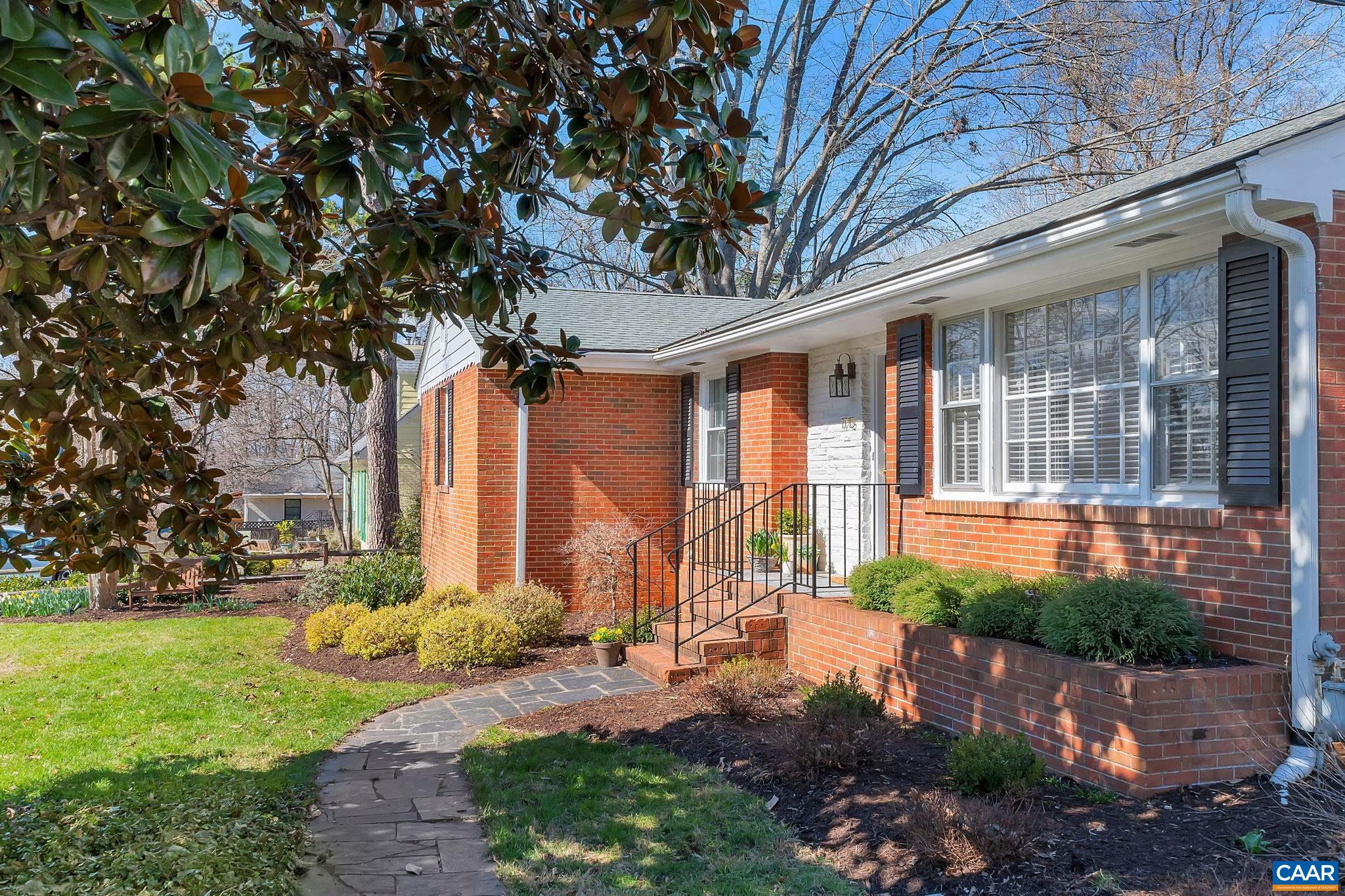 1715 KING MOUNTAIN RD