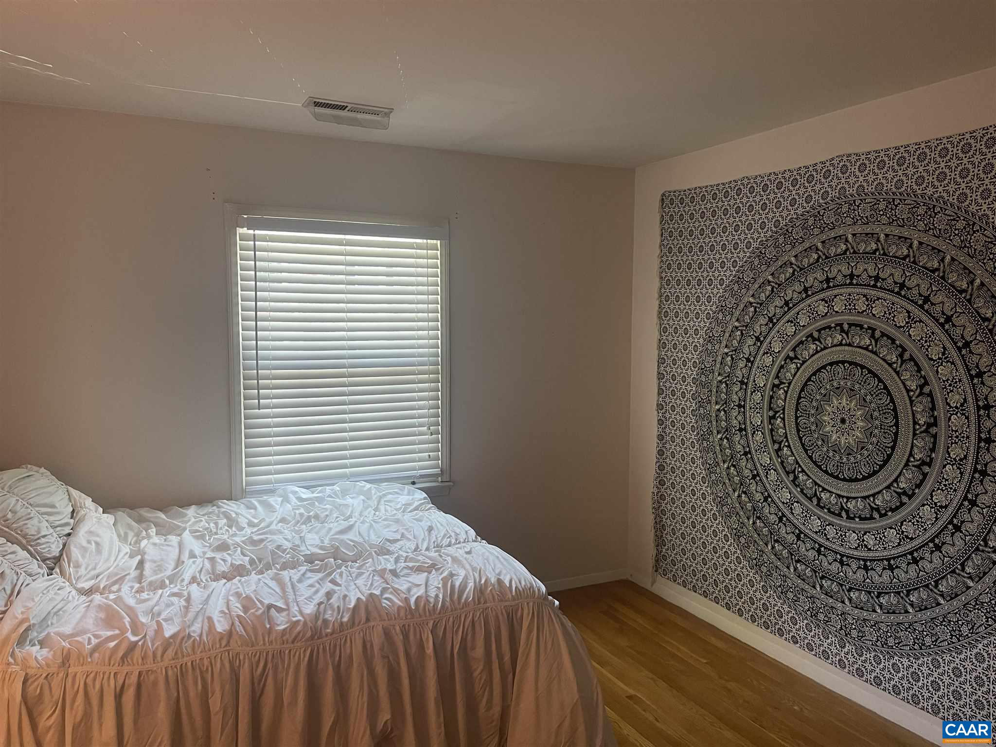 2405 BARRACKS CT Unit: 3