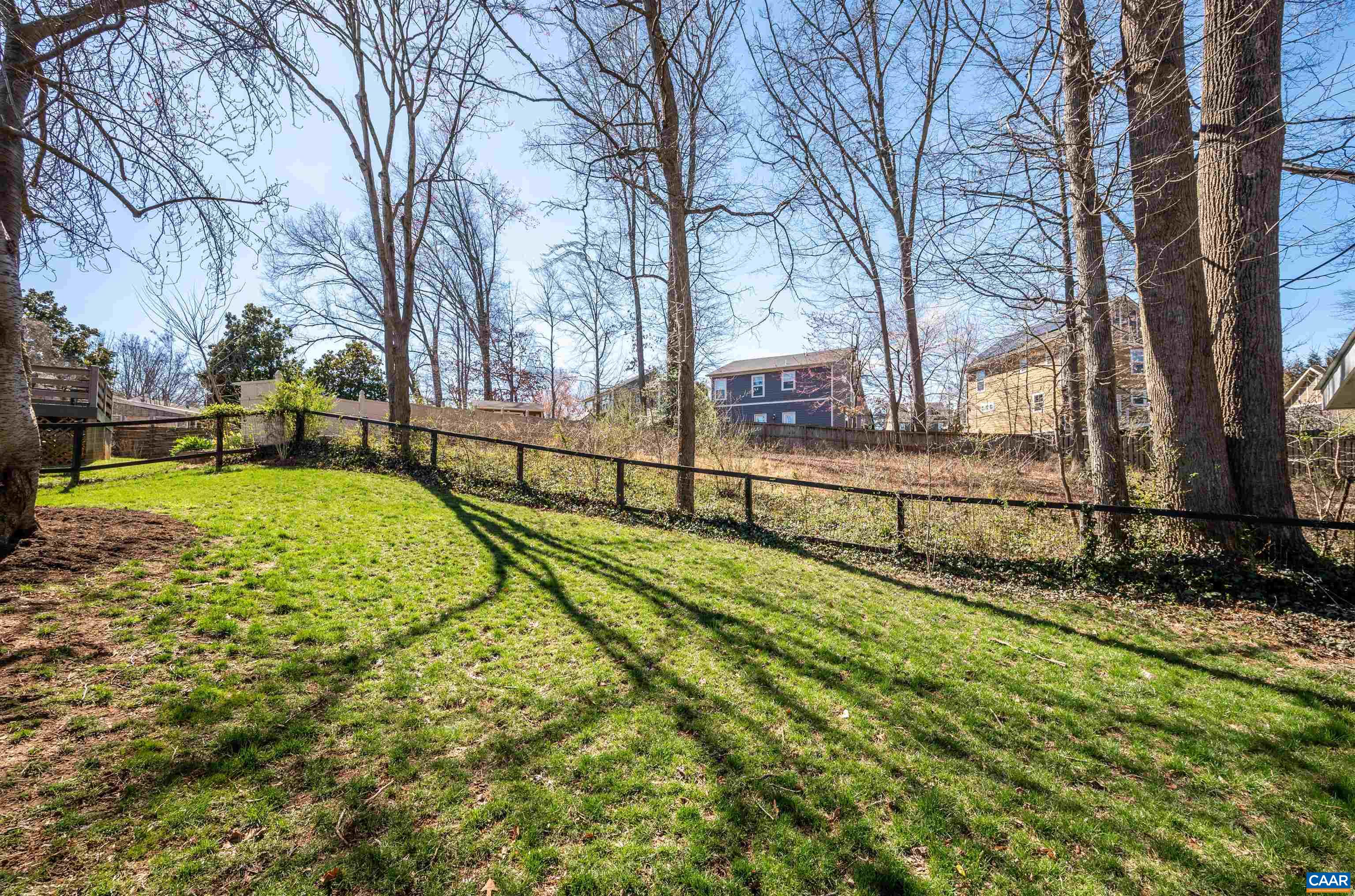 509 MOSELEY DR