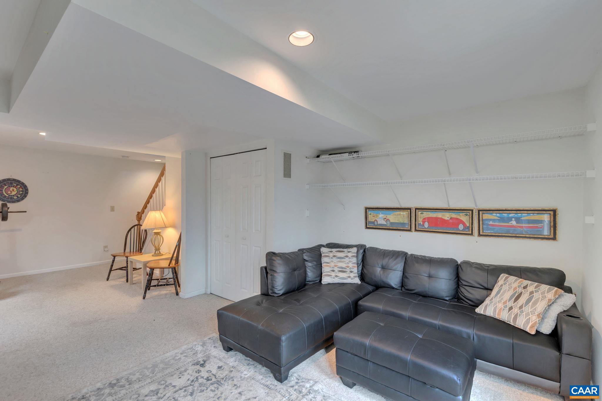 1775 MAHOGANY PL