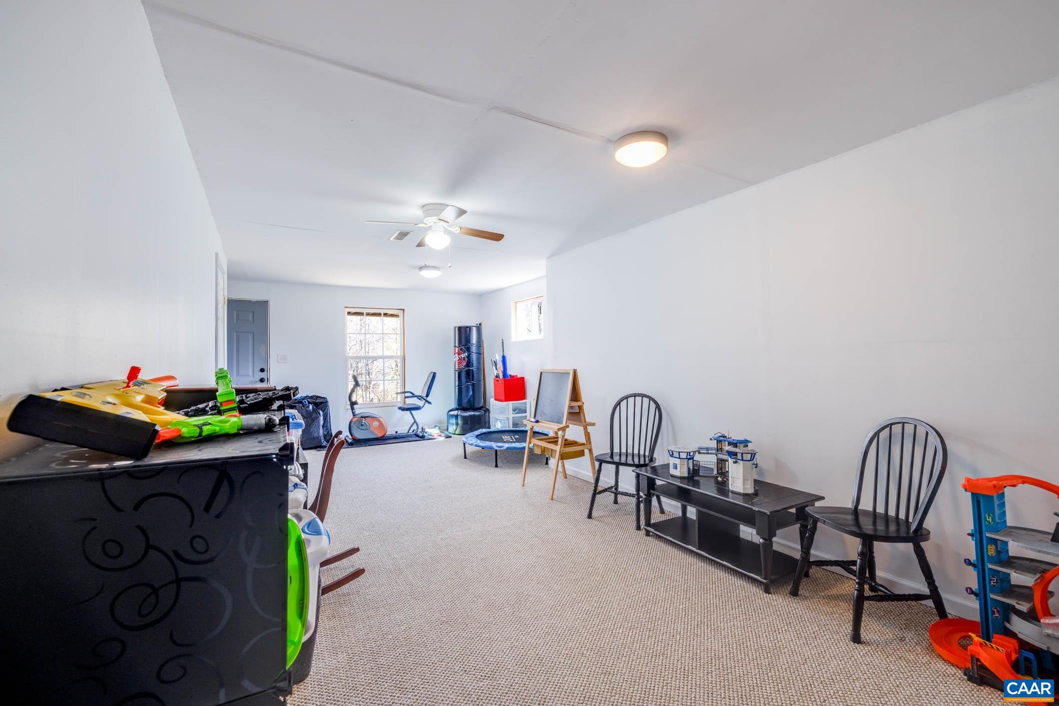 187 LARKSPUR RD