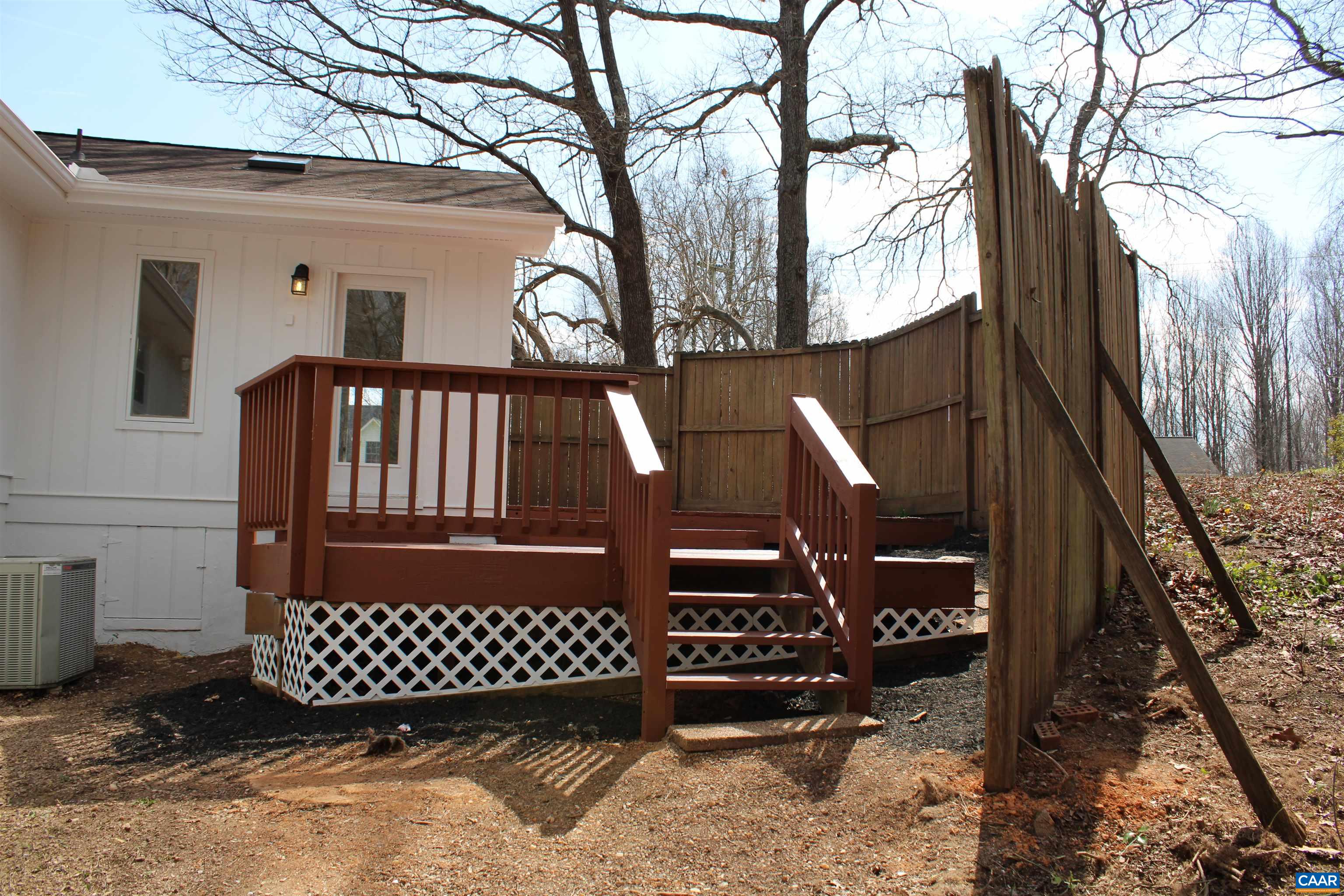 179 COUNTRY CLUB DR