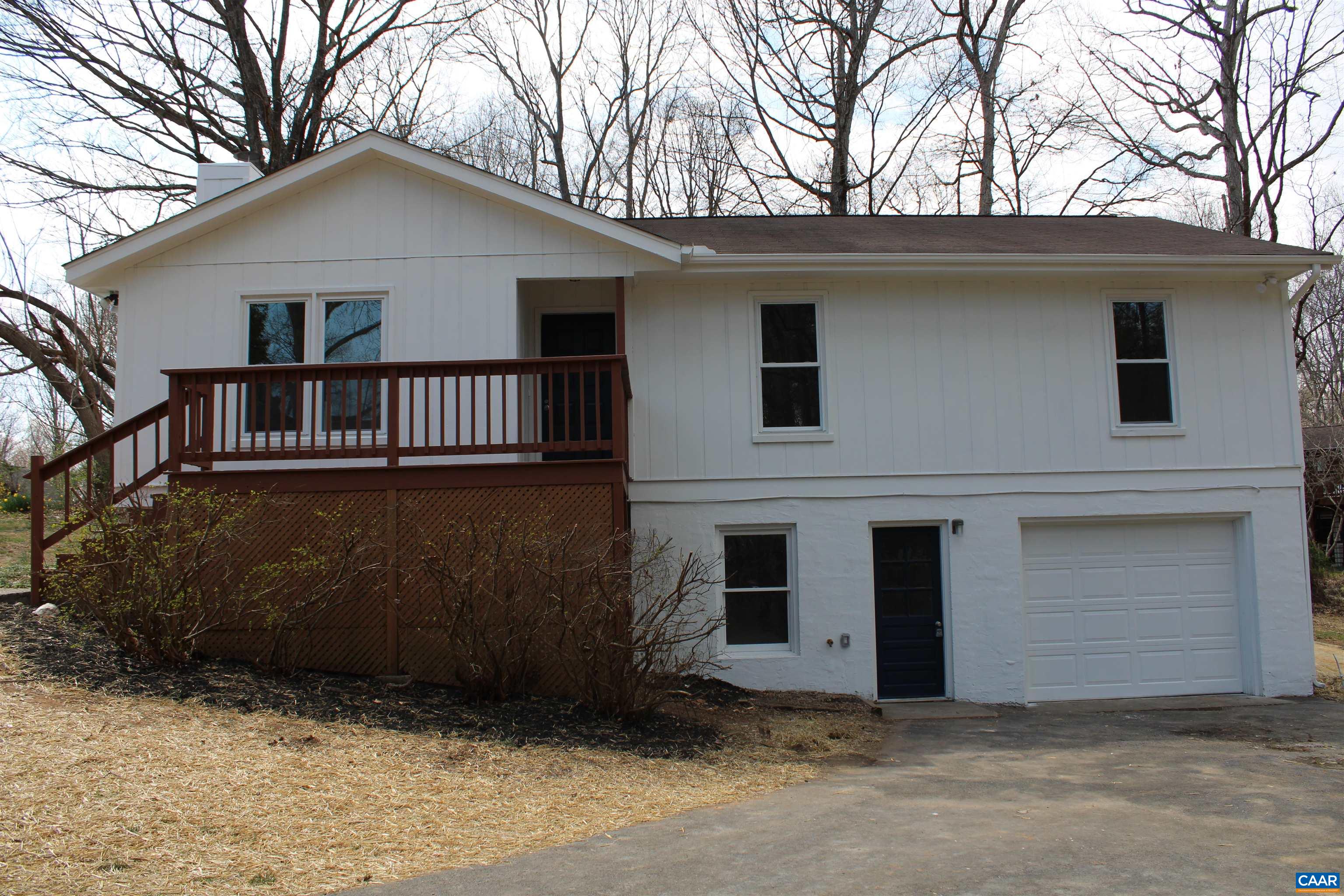 179 COUNTRY CLUB DR