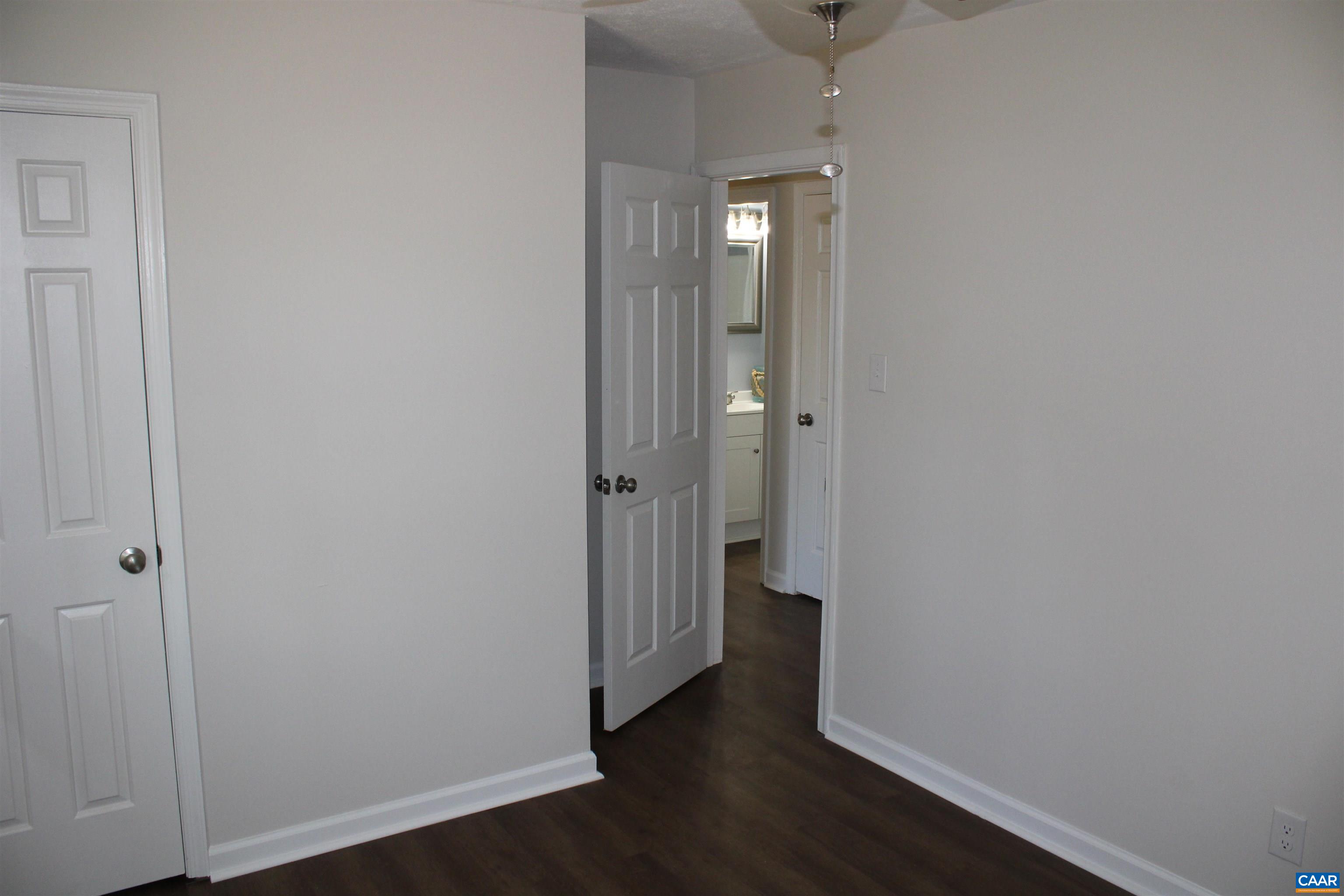 179 COUNTRY CLUB DR
