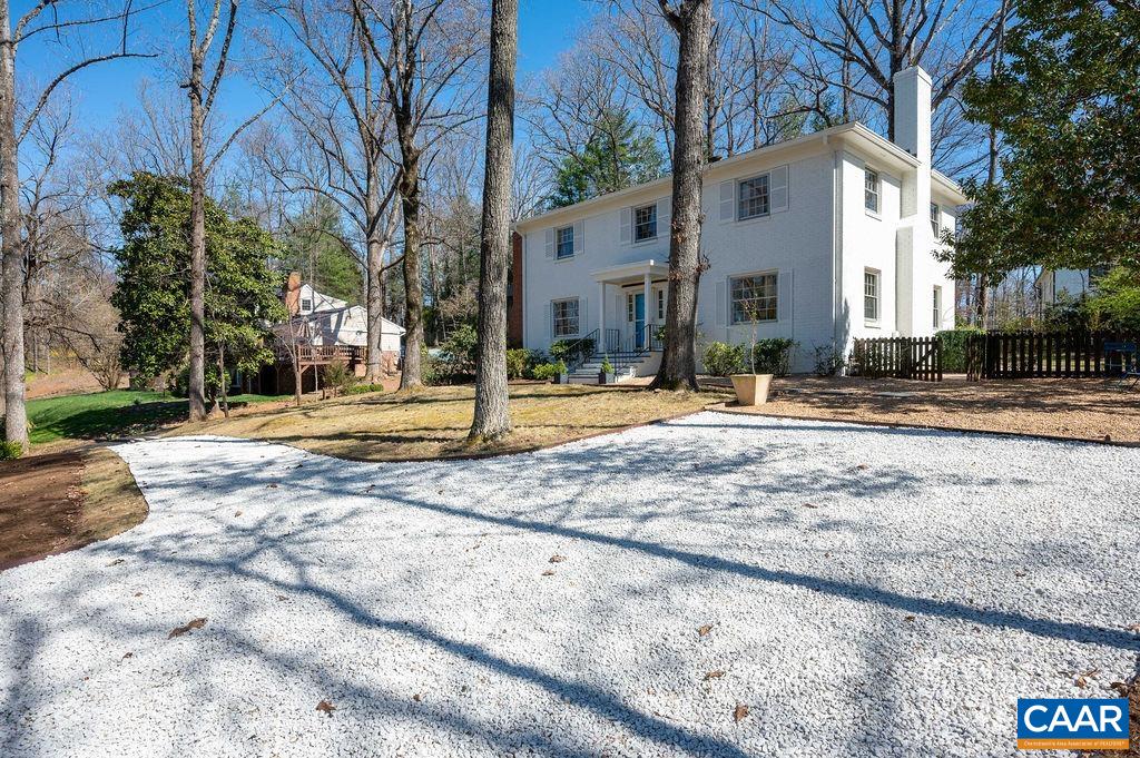 1630 BRANDYWINE DR