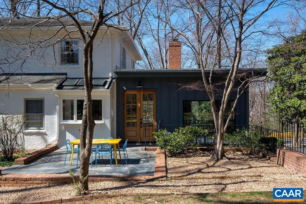 1630 BRANDYWINE DR