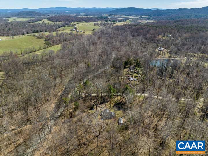 20 DOGWOOD DR