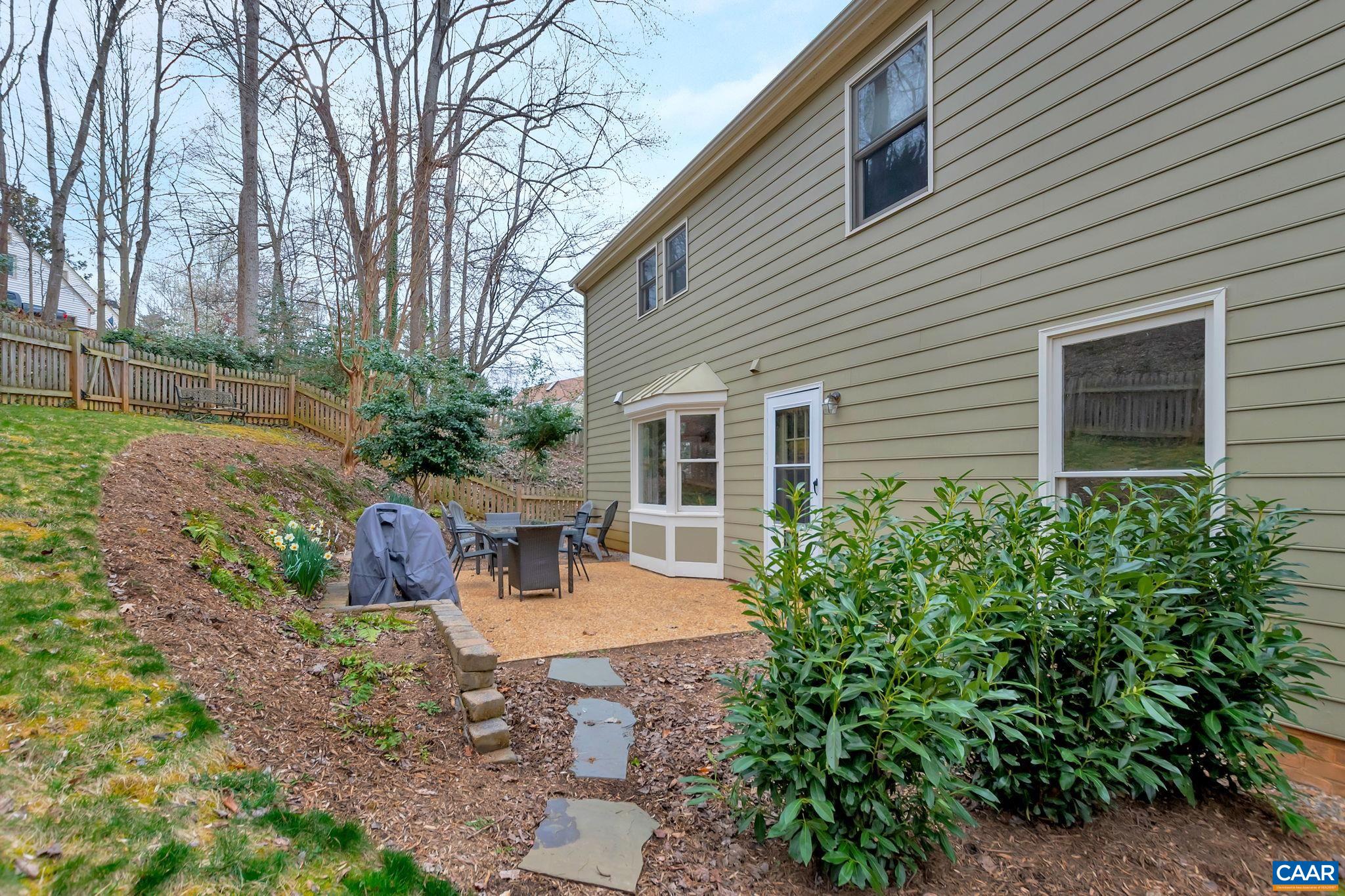 1783 HEARTHGLOW LN