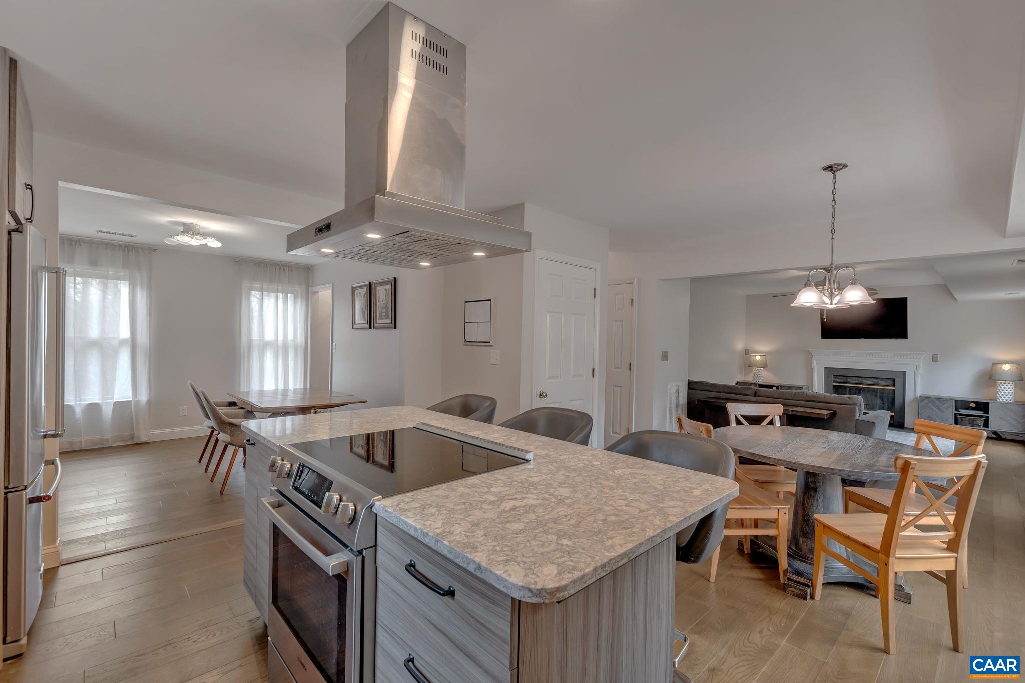 1783 HEARTHGLOW LN