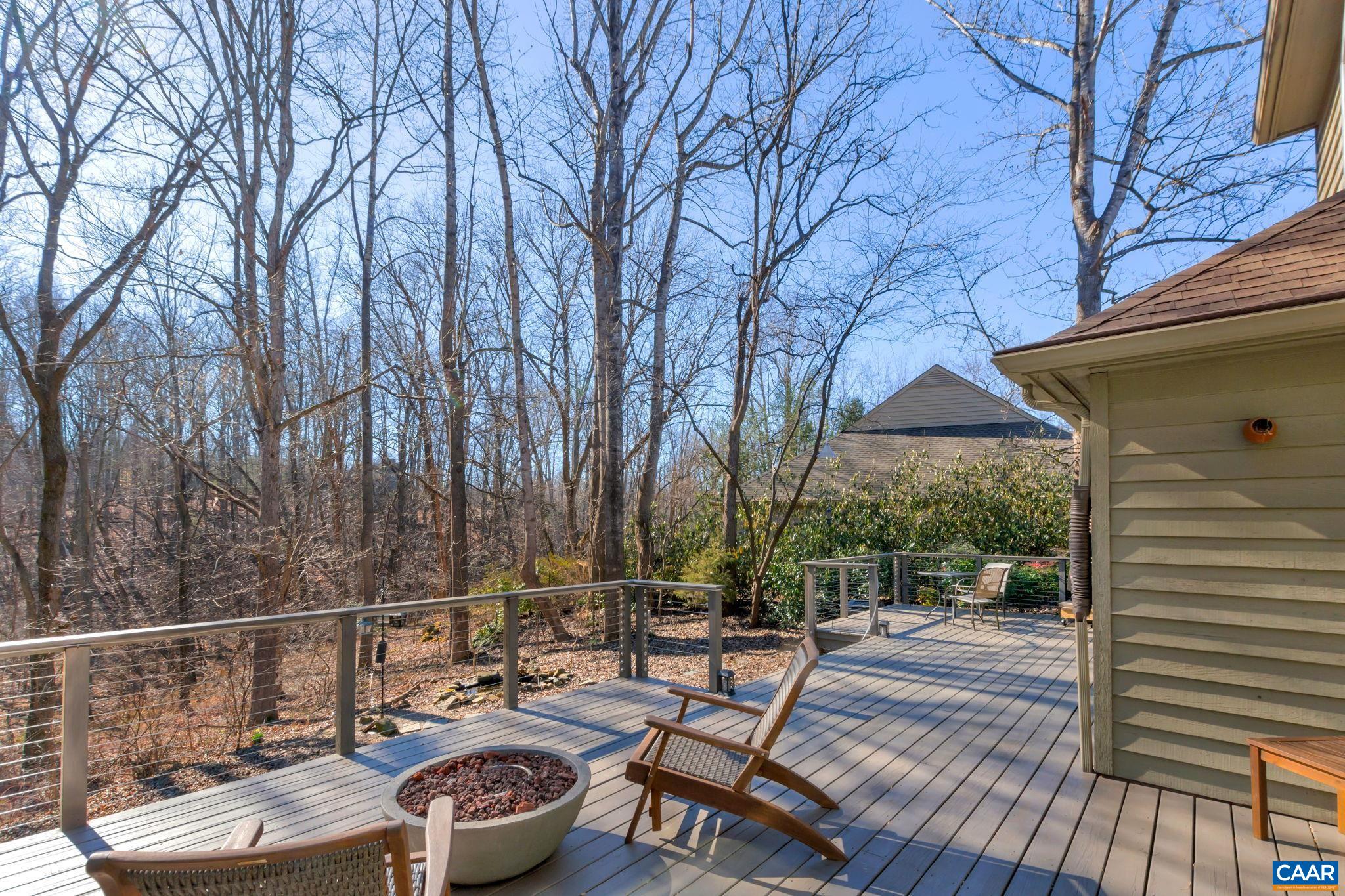 1648 SHADY GROVE CT