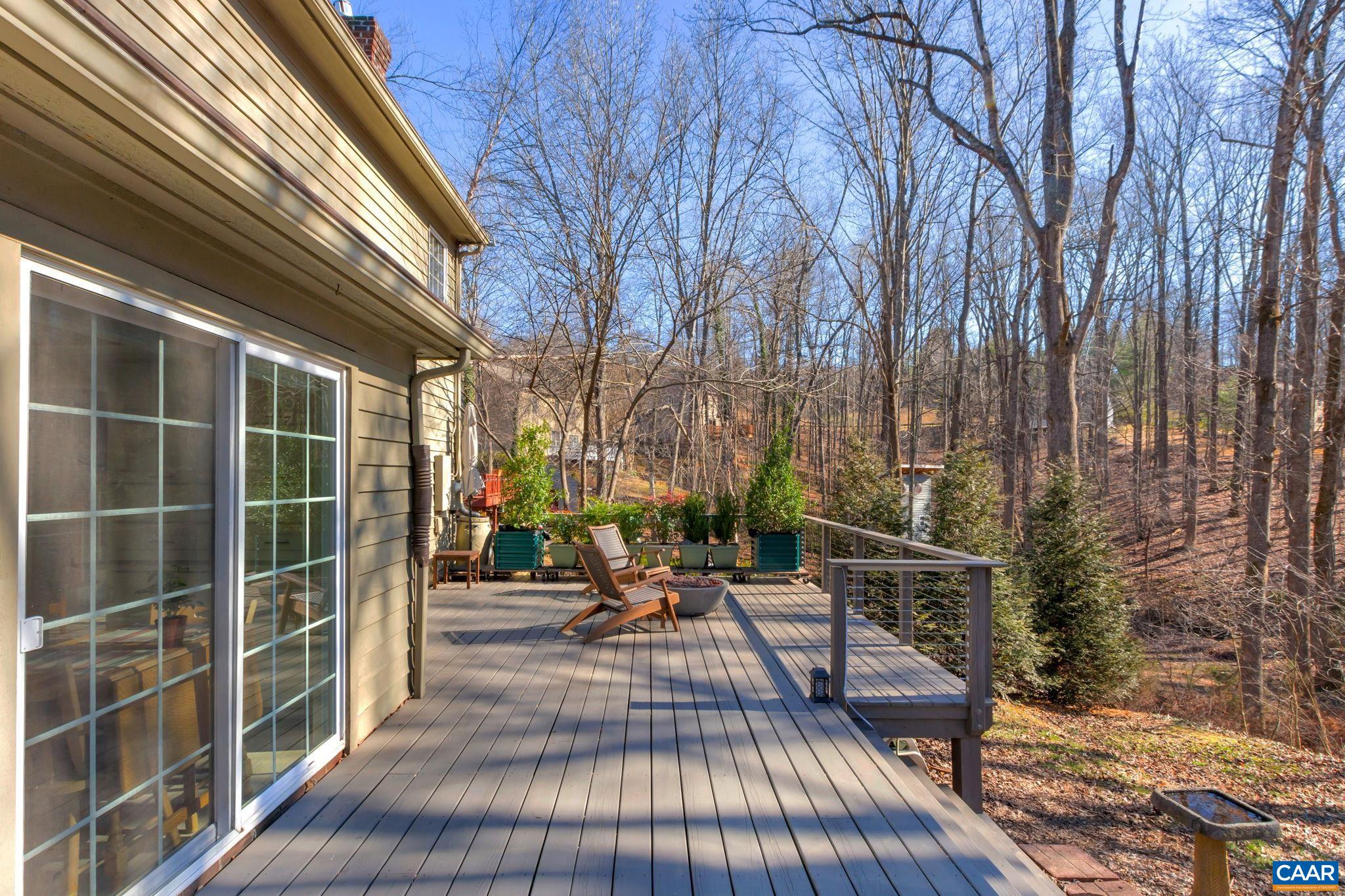 1648 SHADY GROVE CT