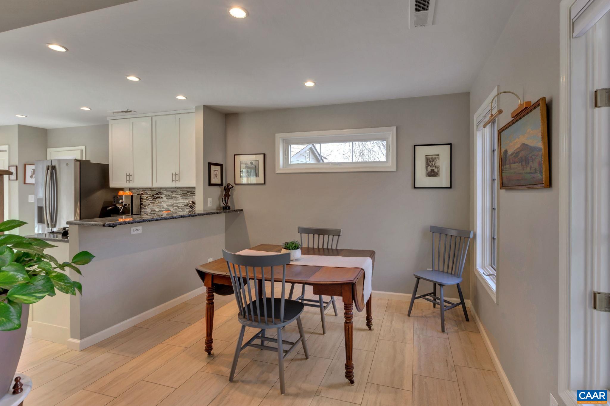 1648 SHADY GROVE CT
