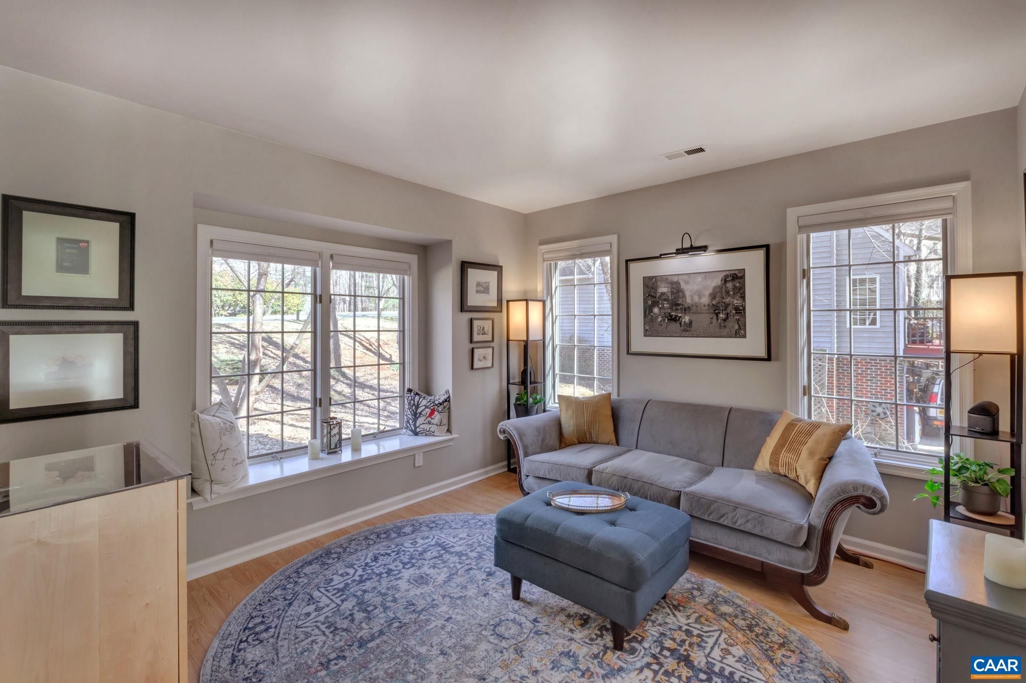 1648 SHADY GROVE CT