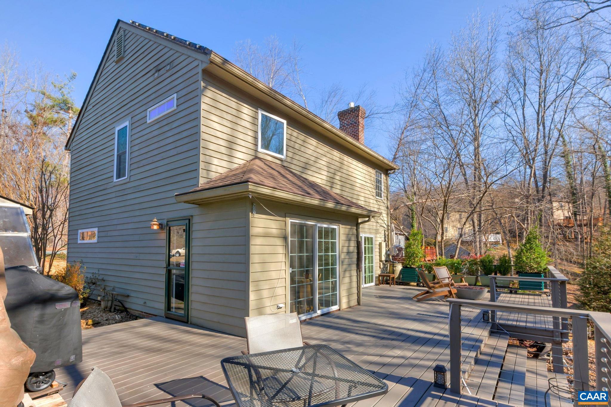 1648 SHADY GROVE CT
