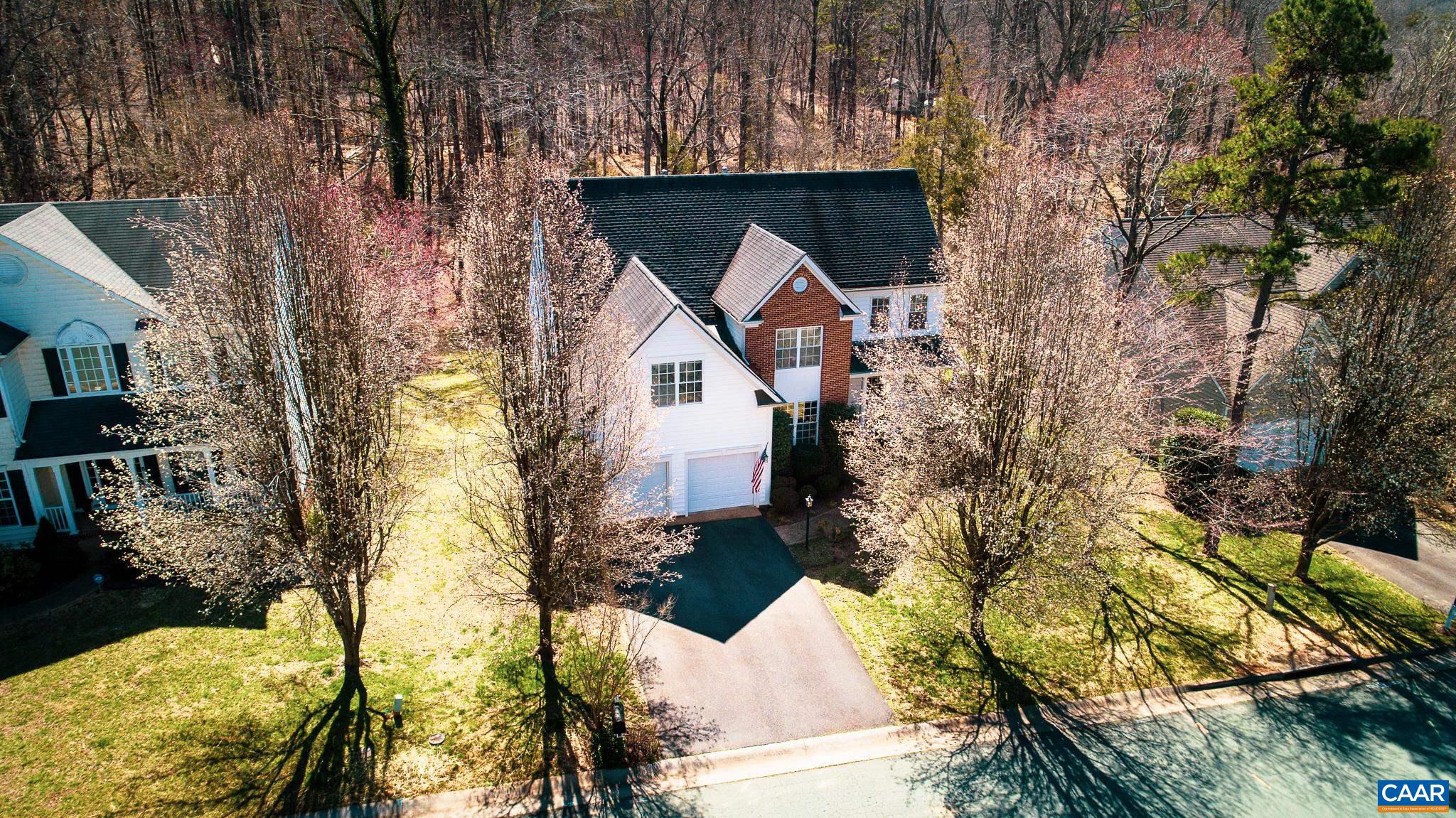 338 PLEASANT PL