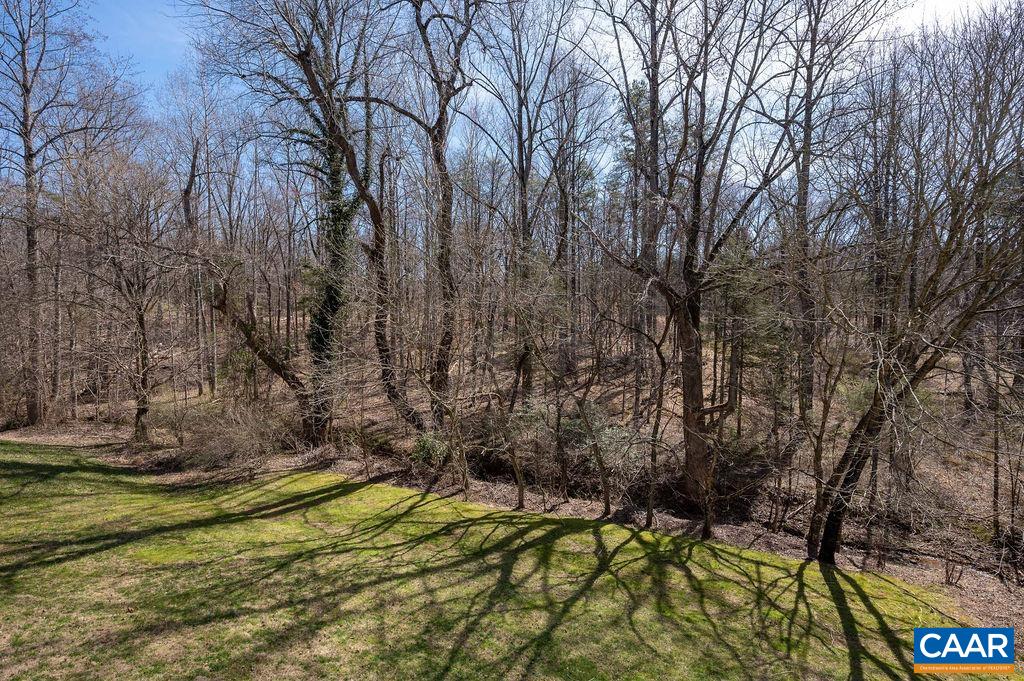 338 PLEASANT PL